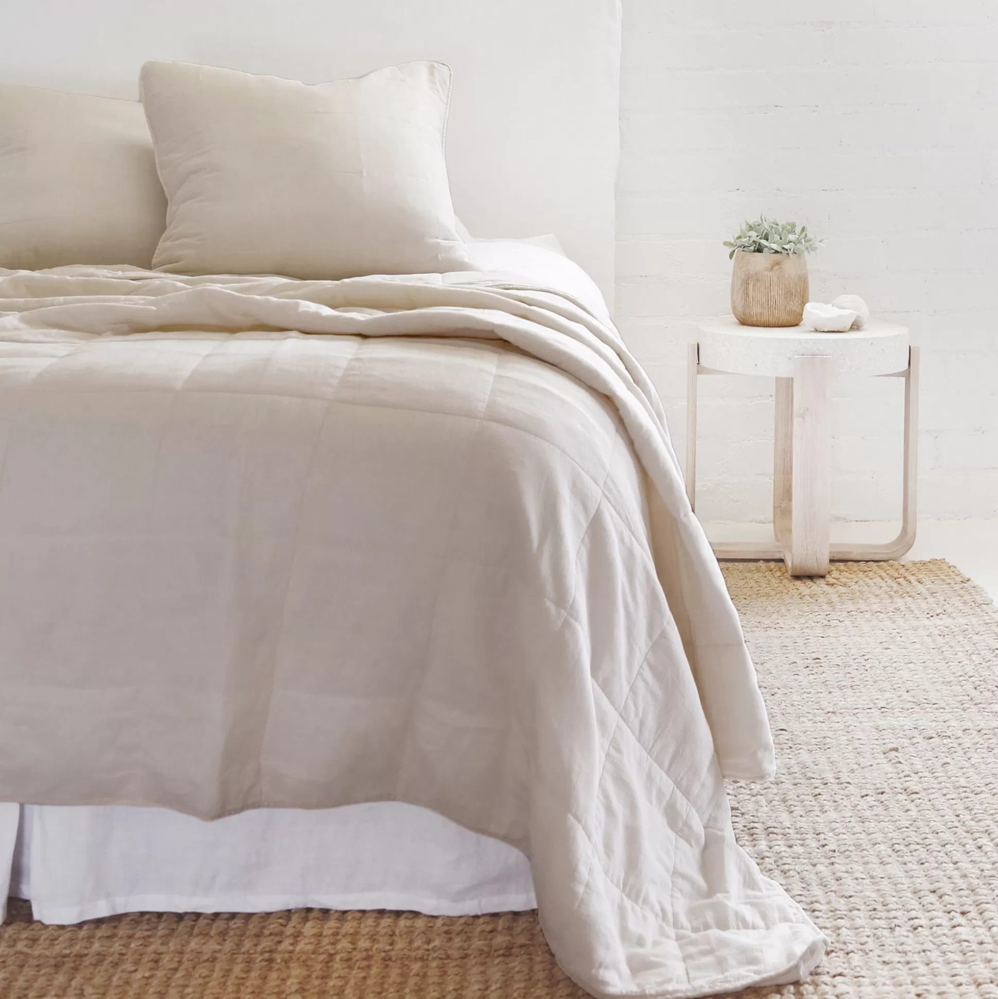 Antwerp King Coverlet, Natural^Be Home Cheap