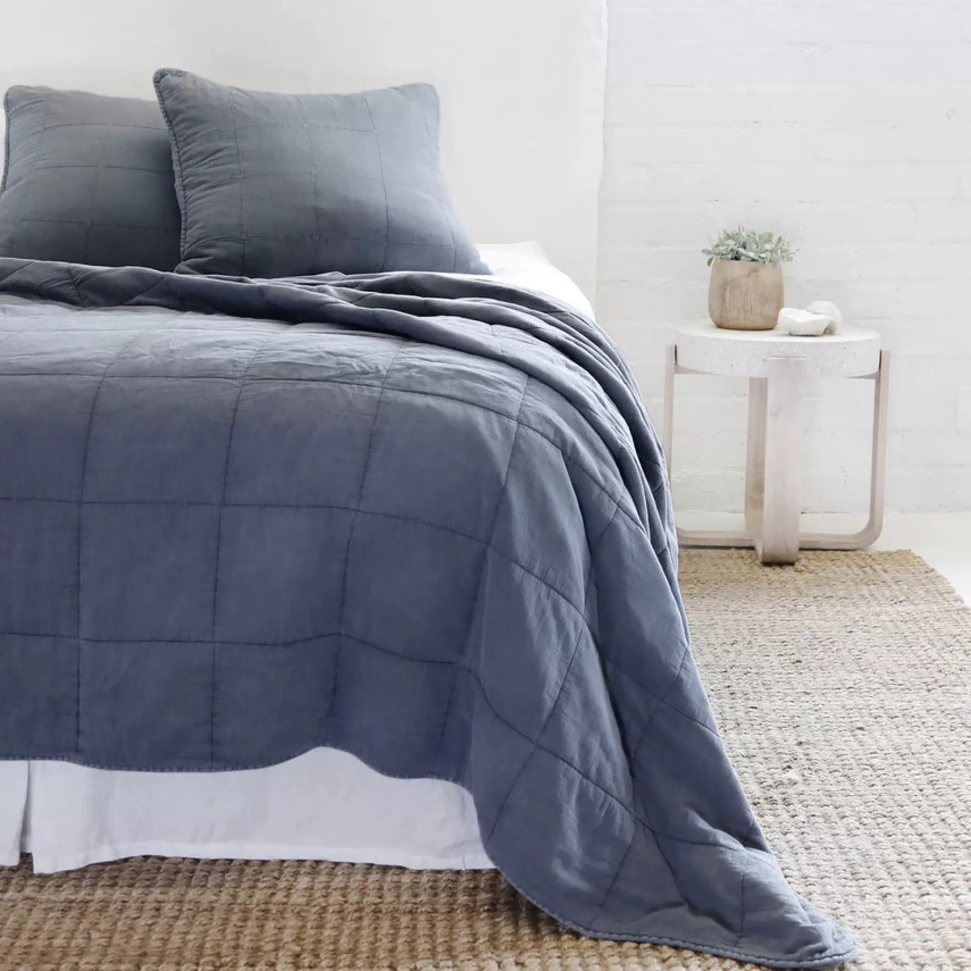 Antwerp King Coverlet, Navy^Be Home Discount