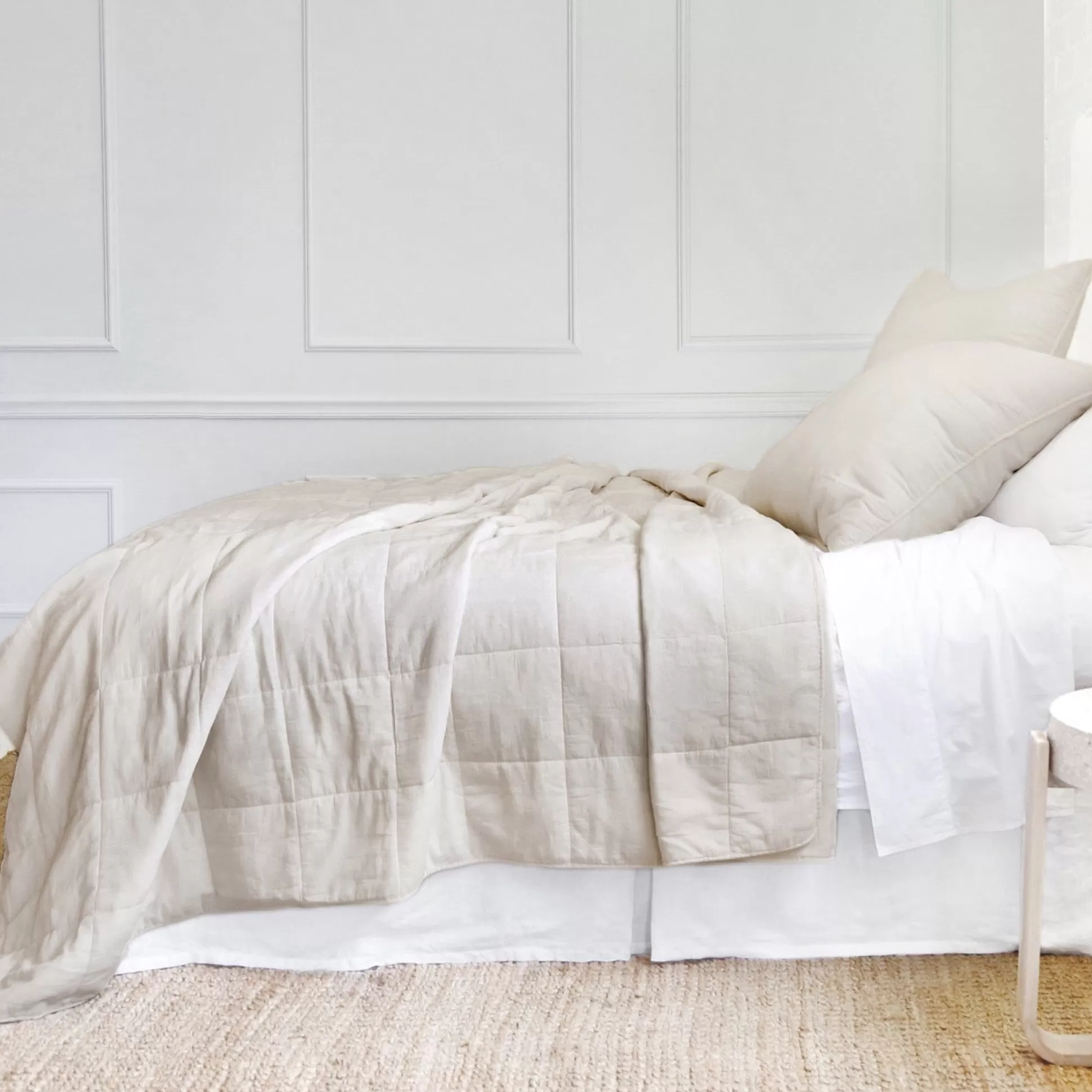 Antwerp Queen Coverlet, Natural^Be Home Hot