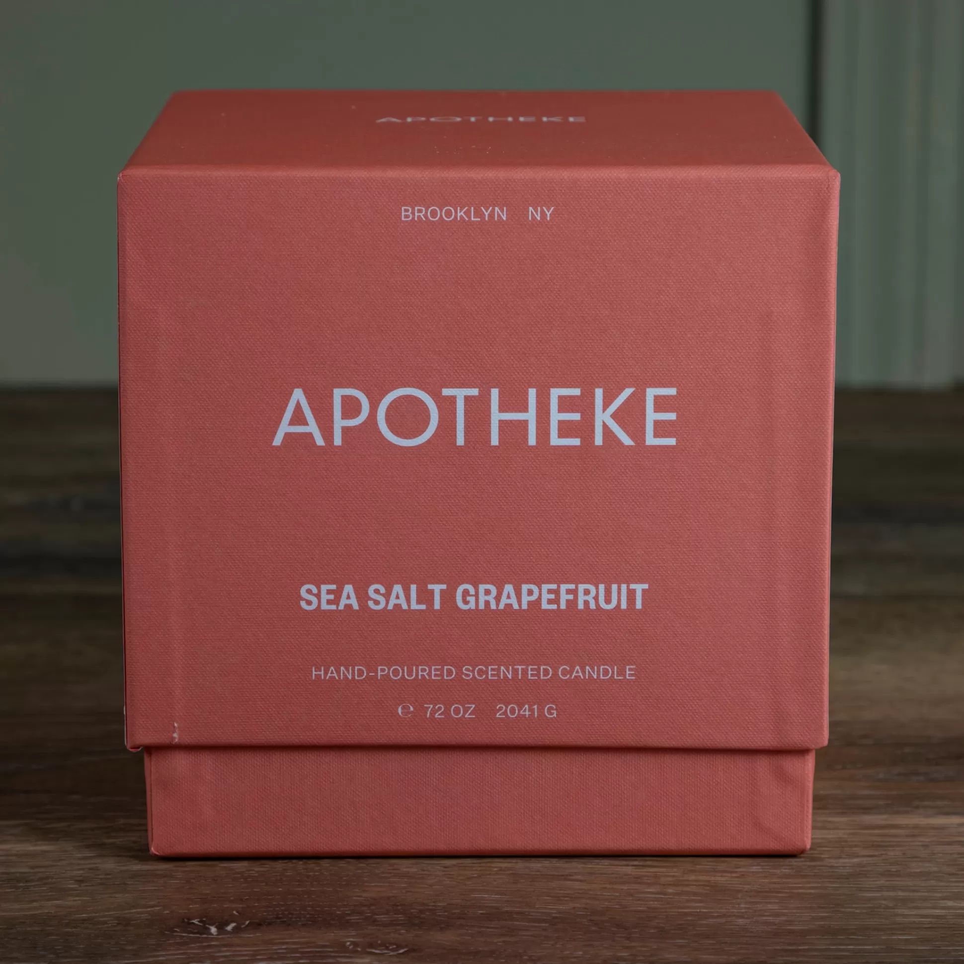 Apotheke Concrete 4-Wick Candle, Sea Salt Grapefruit^Be Home Outlet