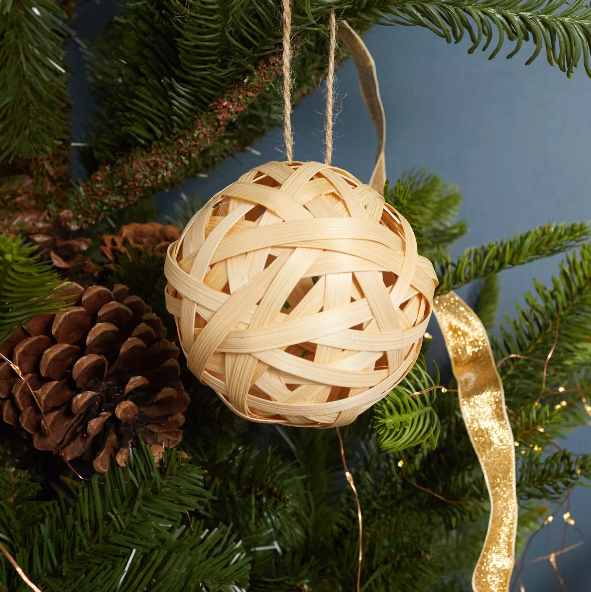 Bamboo Globe Ornament, Large^Be Home Best