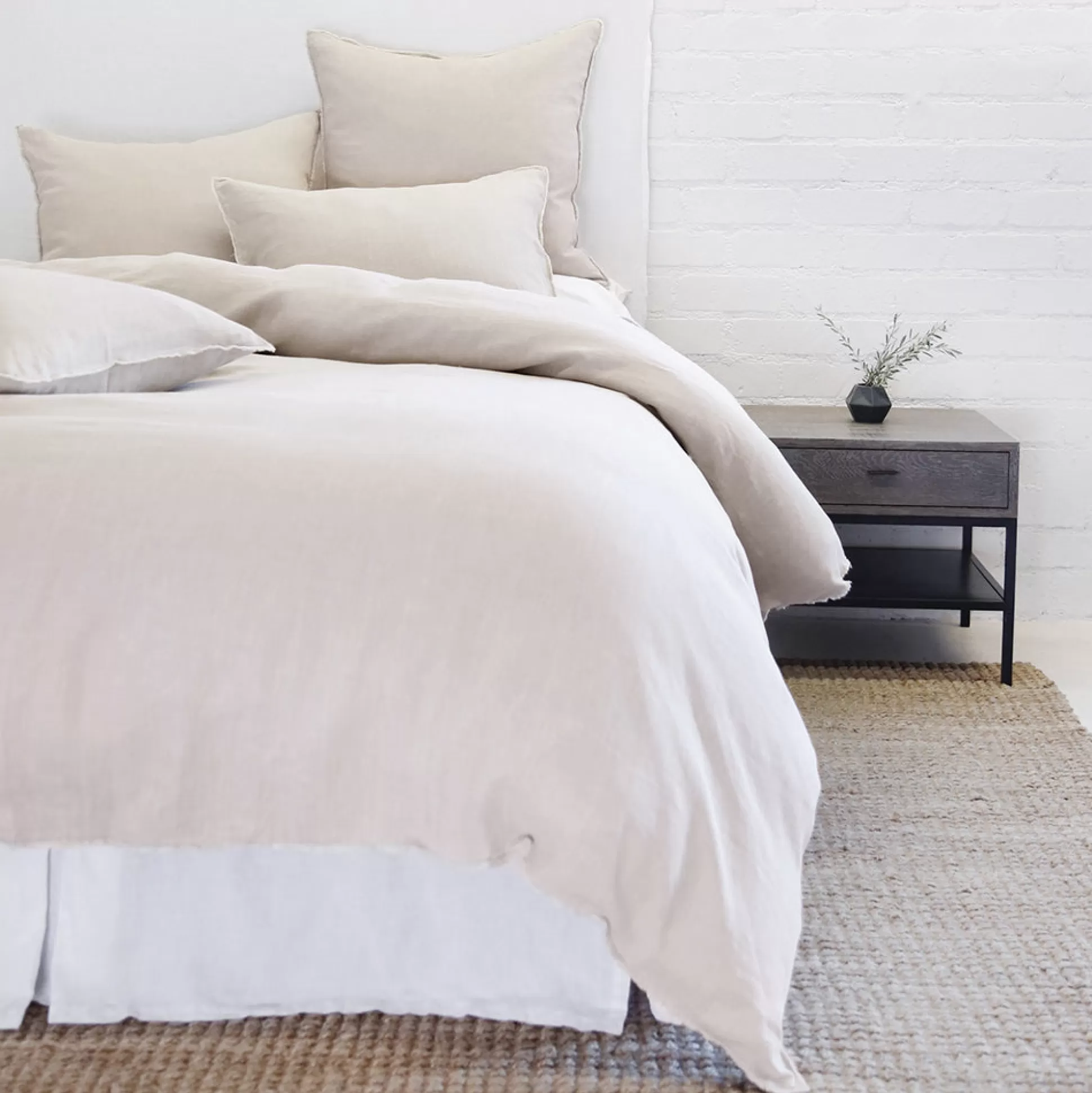 Blair King Duvet Cover, Taupe^Be Home Flash Sale