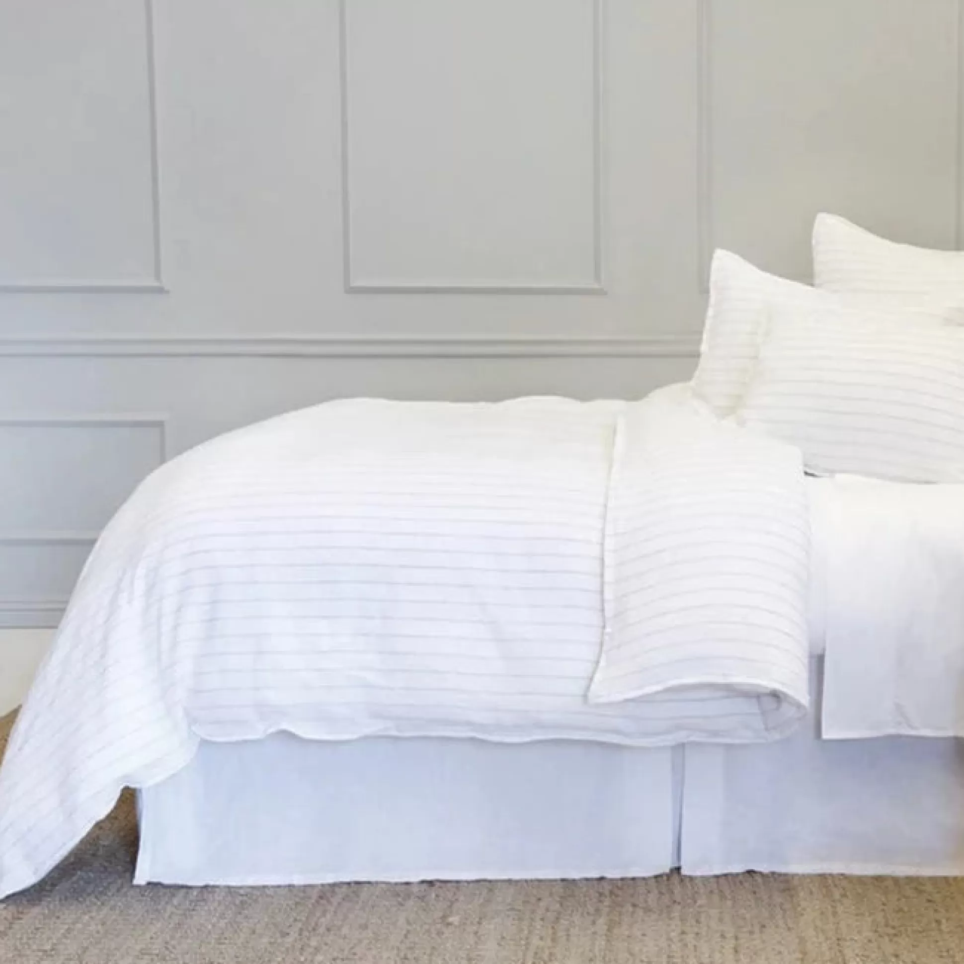 Blake Queen Duvet, White & Ocean^Be Home Shop