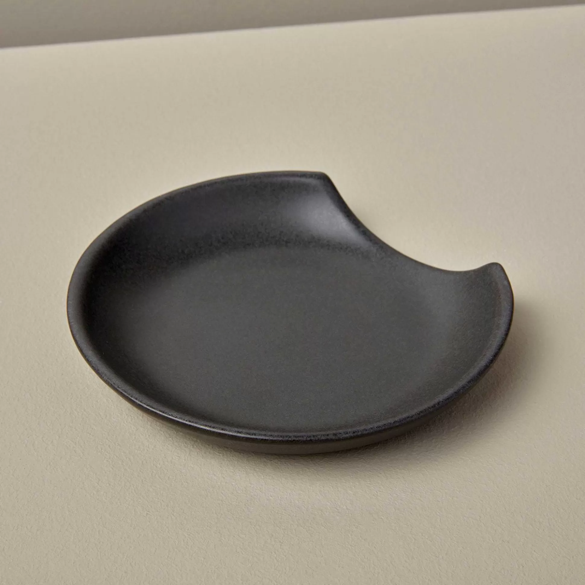 Be Home Spoon Rests & Trivets<Brampton Stoneware Spoon Rest, Black