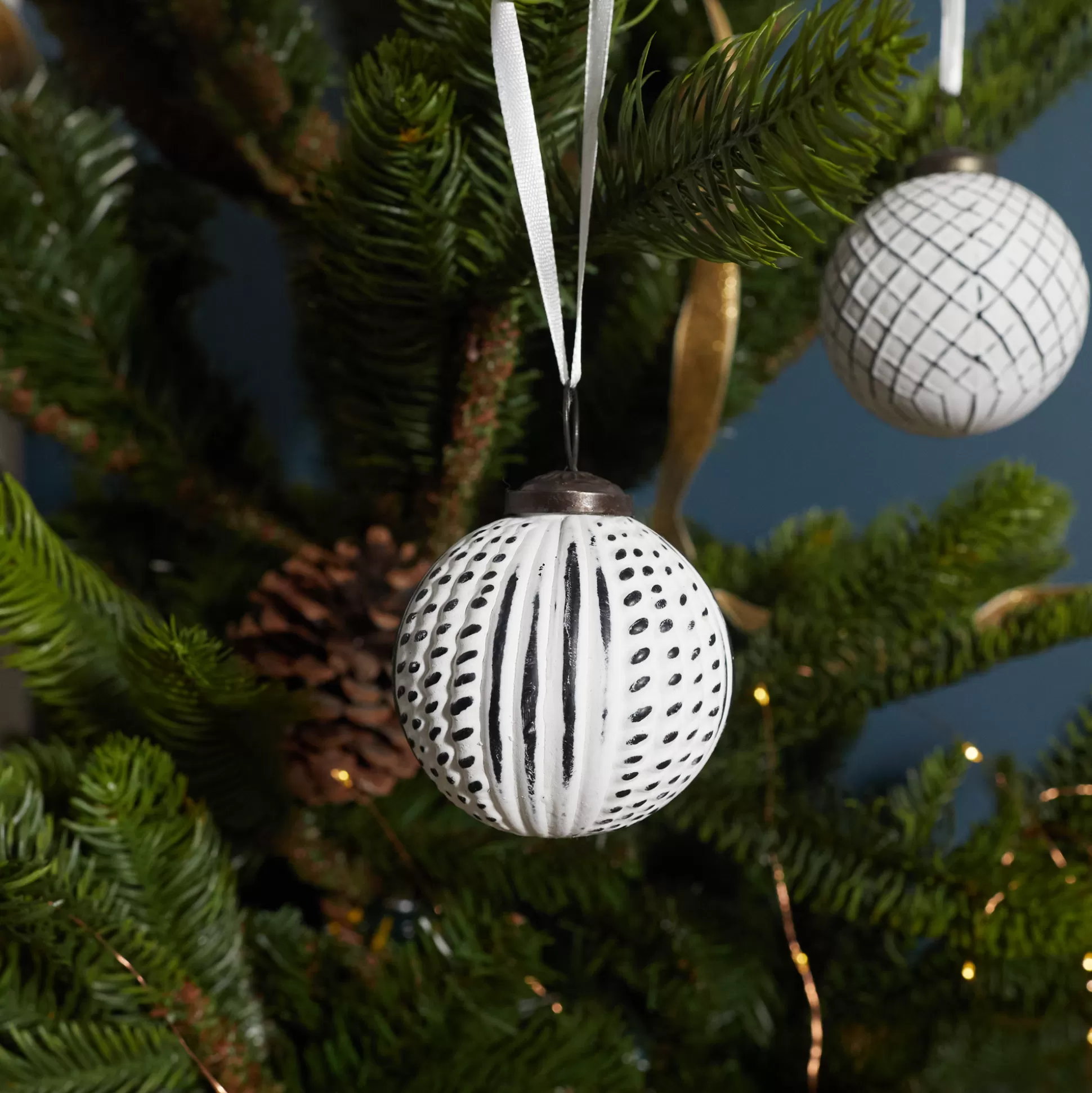 Breckenridge Ornament, Narvik^Be Home Fashion