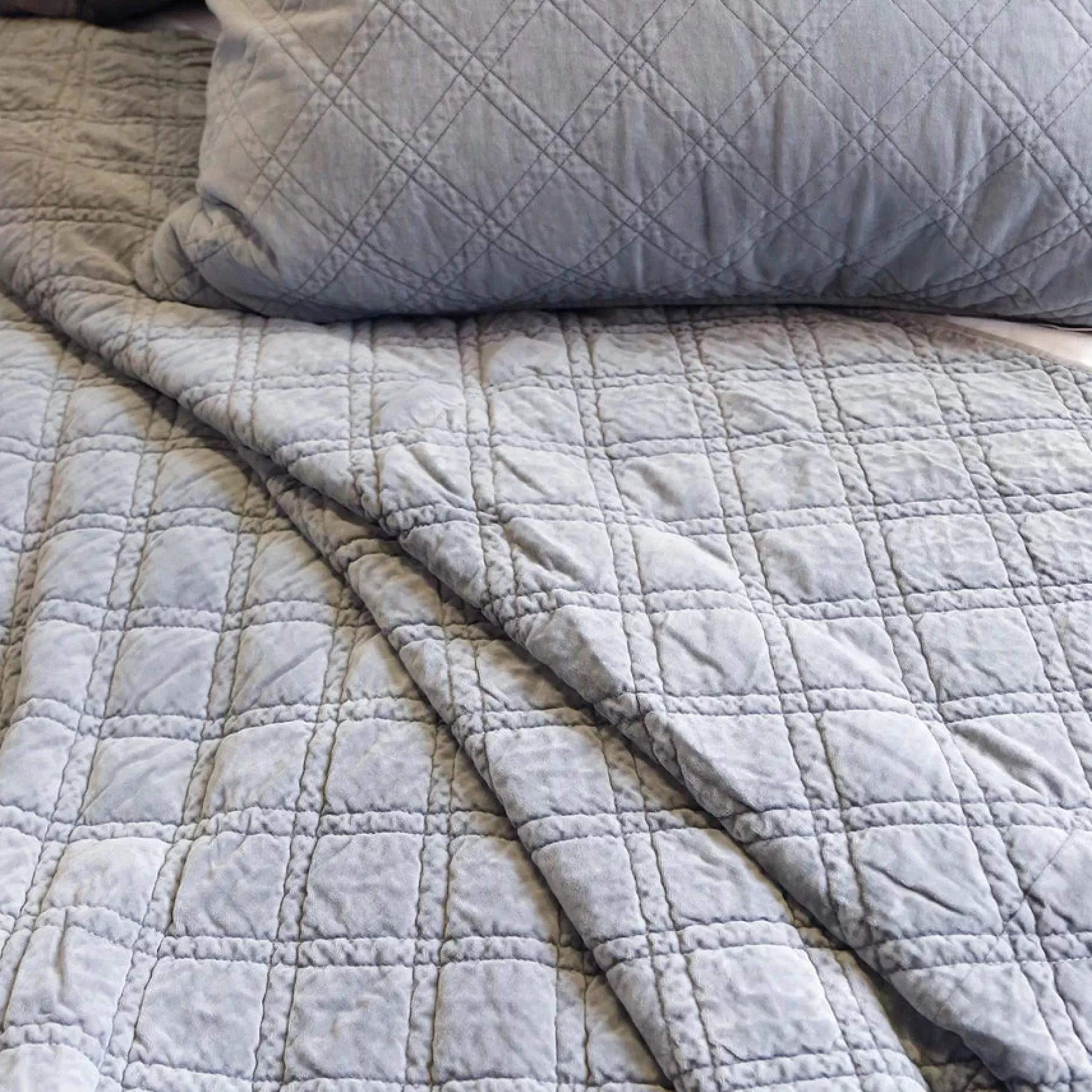 Brussels Queen Coverlet, Ocean^Be Home Online