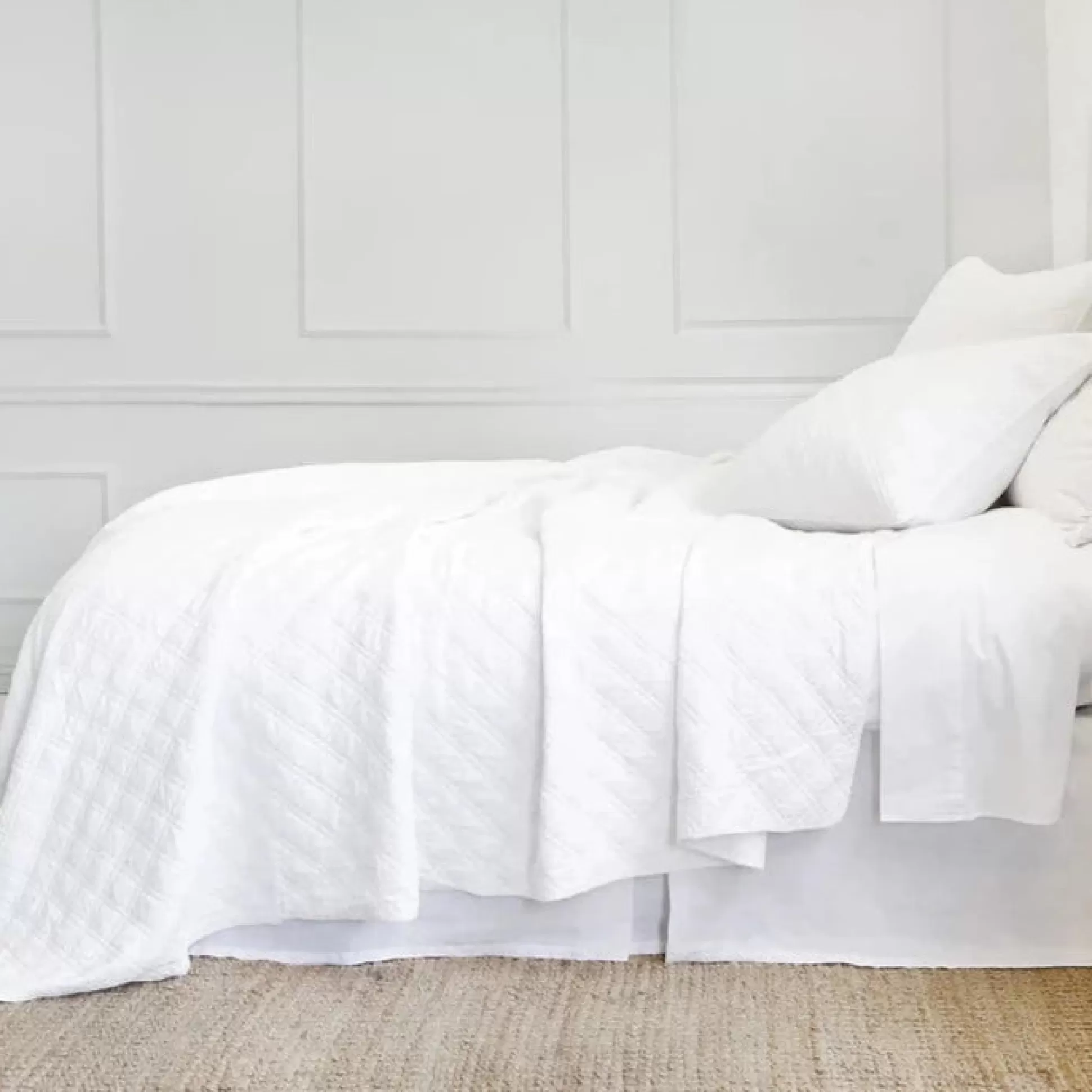 Brussels Queen Coverlet, White^Be Home Store