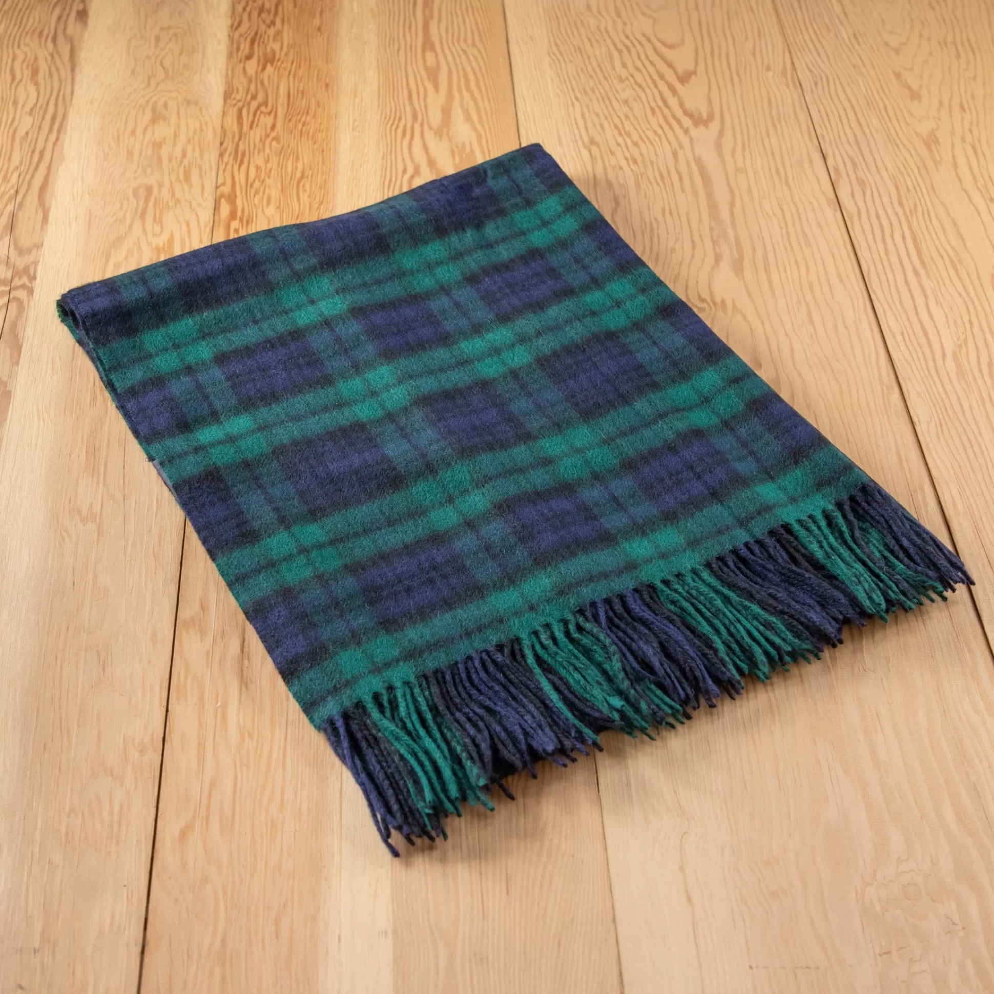 Cashmere Knee Blanket in Black Watch Tartan^Be Home Best