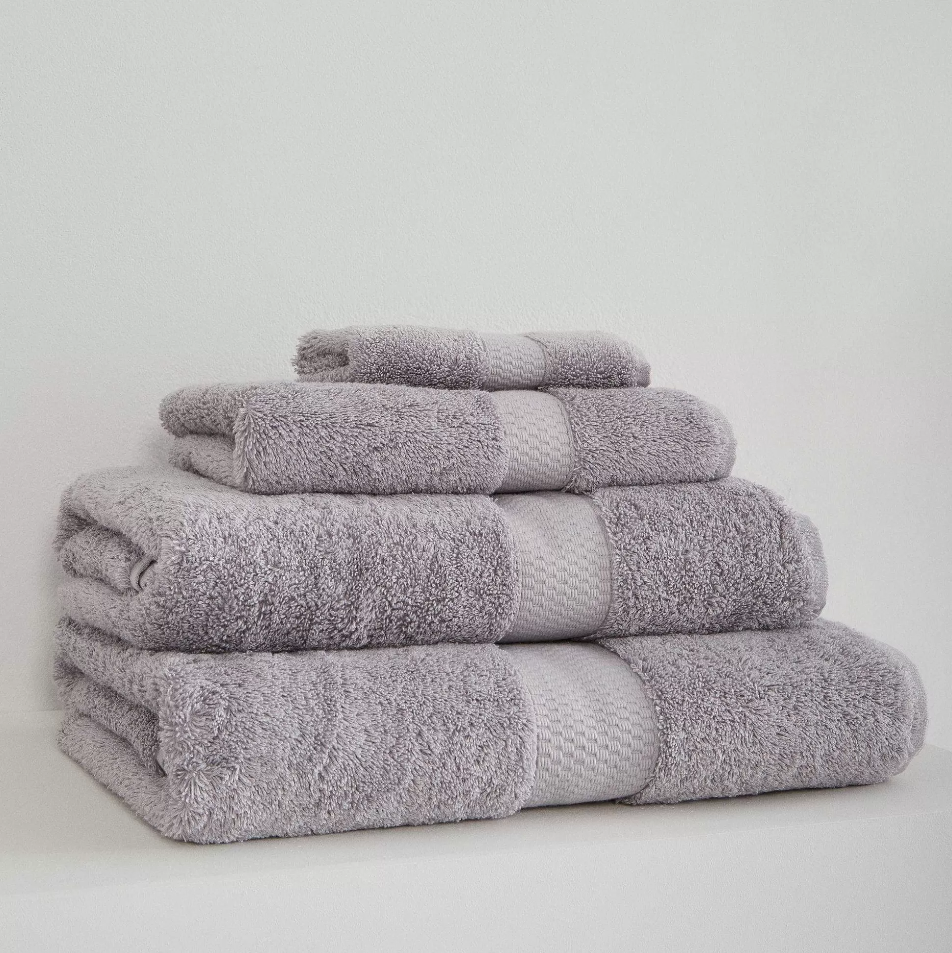 Be Home City Collection<City Bath Towel, Urban