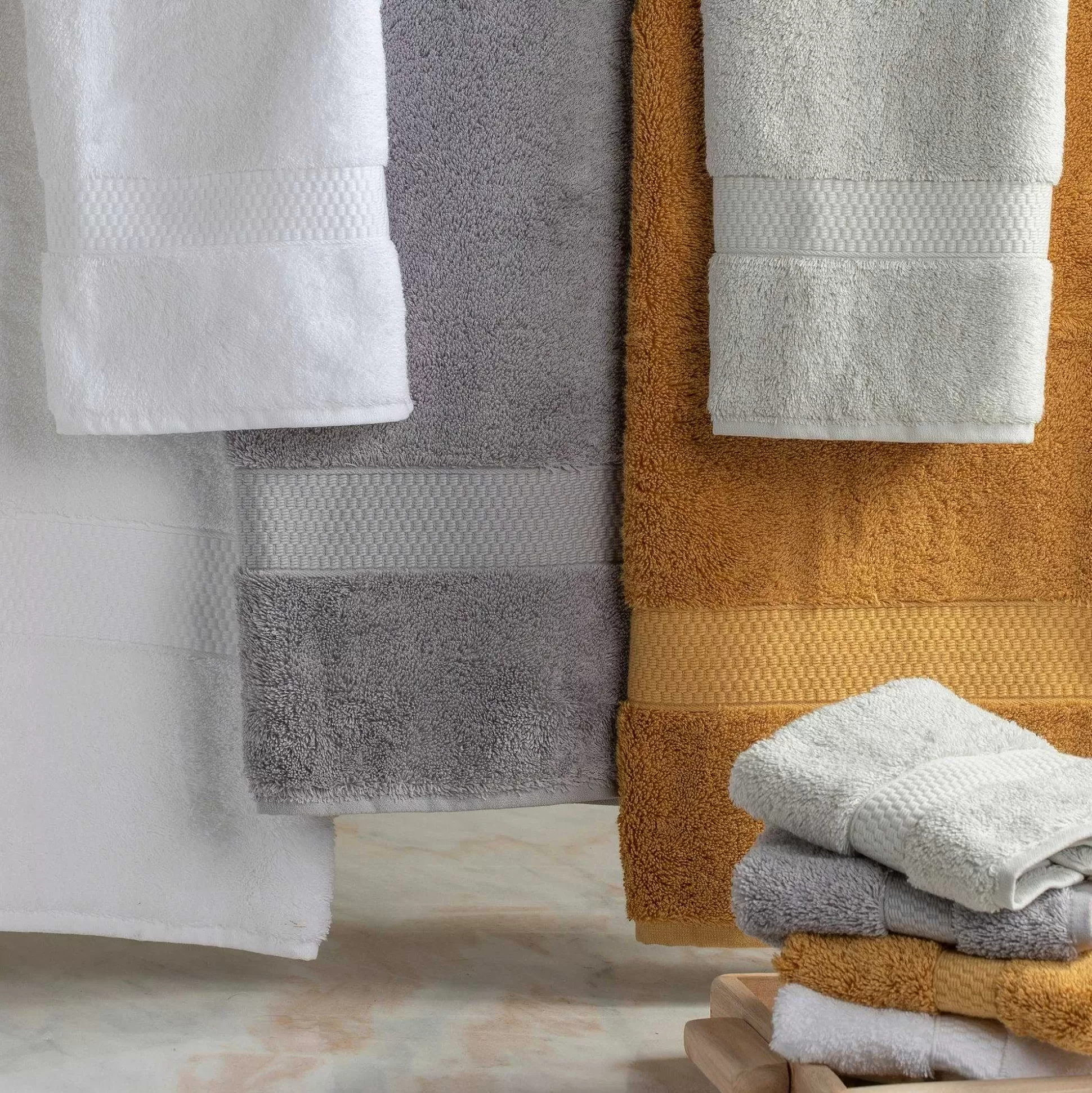 Be Home Bath Hand Towels<City Hand Towel, Urban