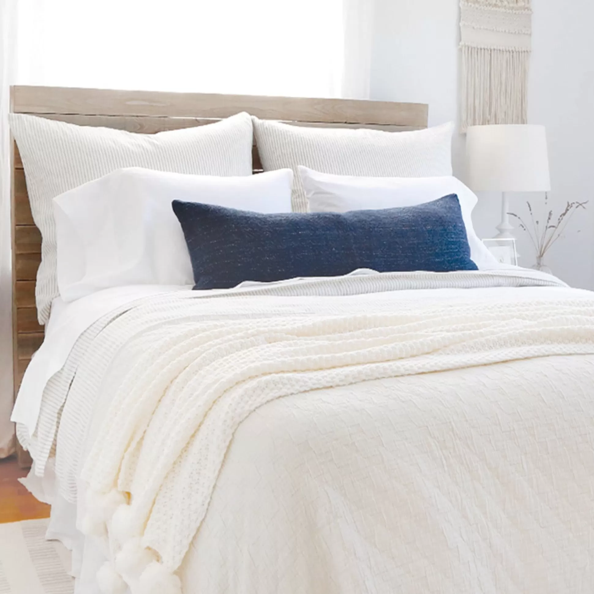 Connor Big Pillow, Ivory & Indigo^Be Home Online