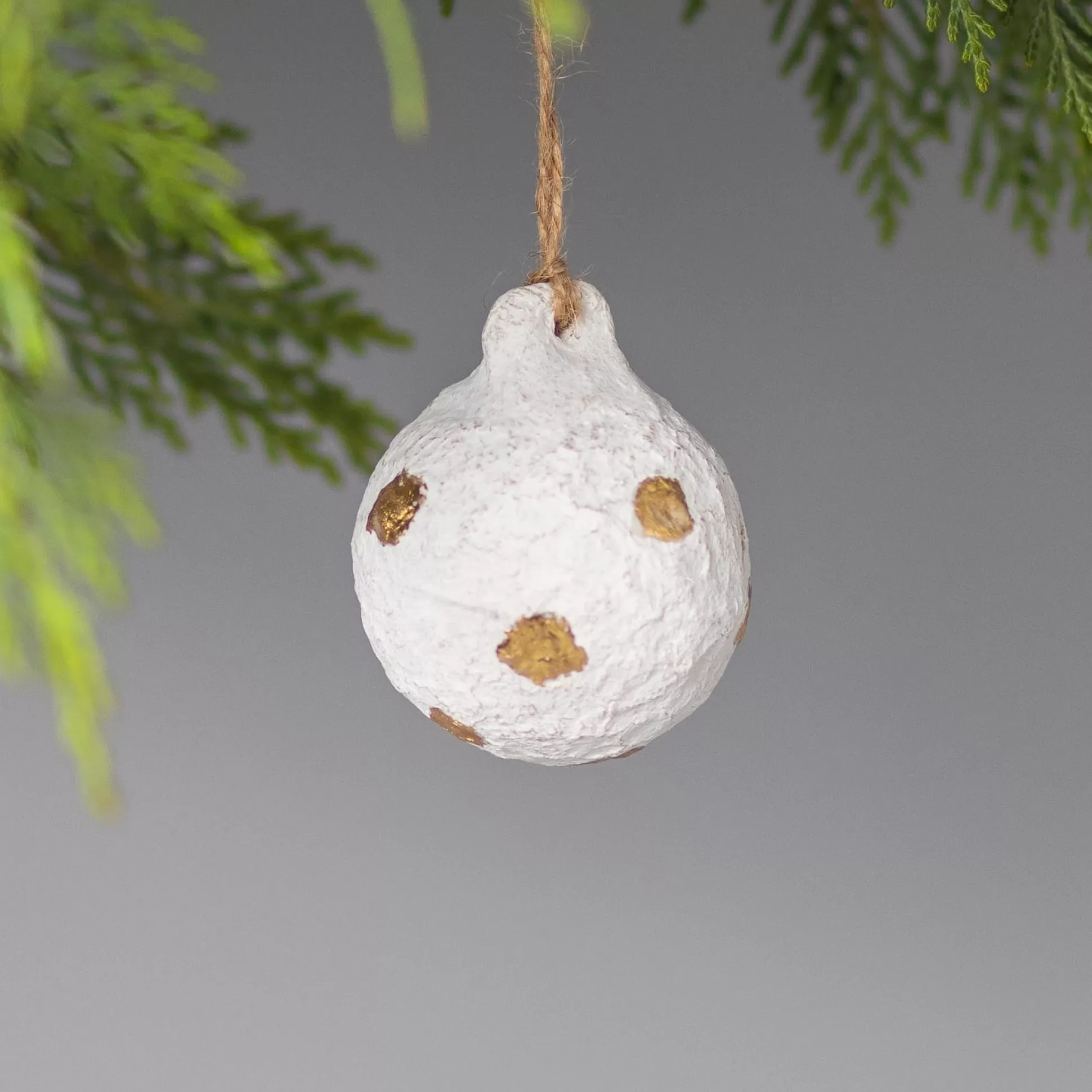 Cotton Mache Dotted Ball Ornament^Be Home Clearance