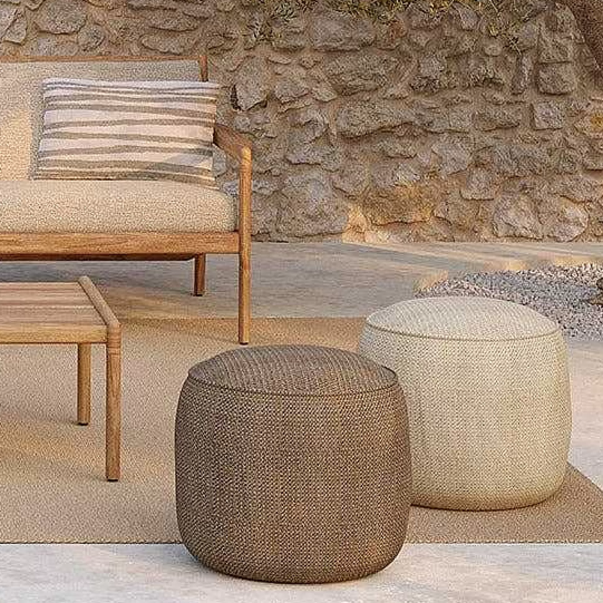 Be Home Outdoor Lounge Furniture<Donut Outdoor Pouf, Natural Check Fabric