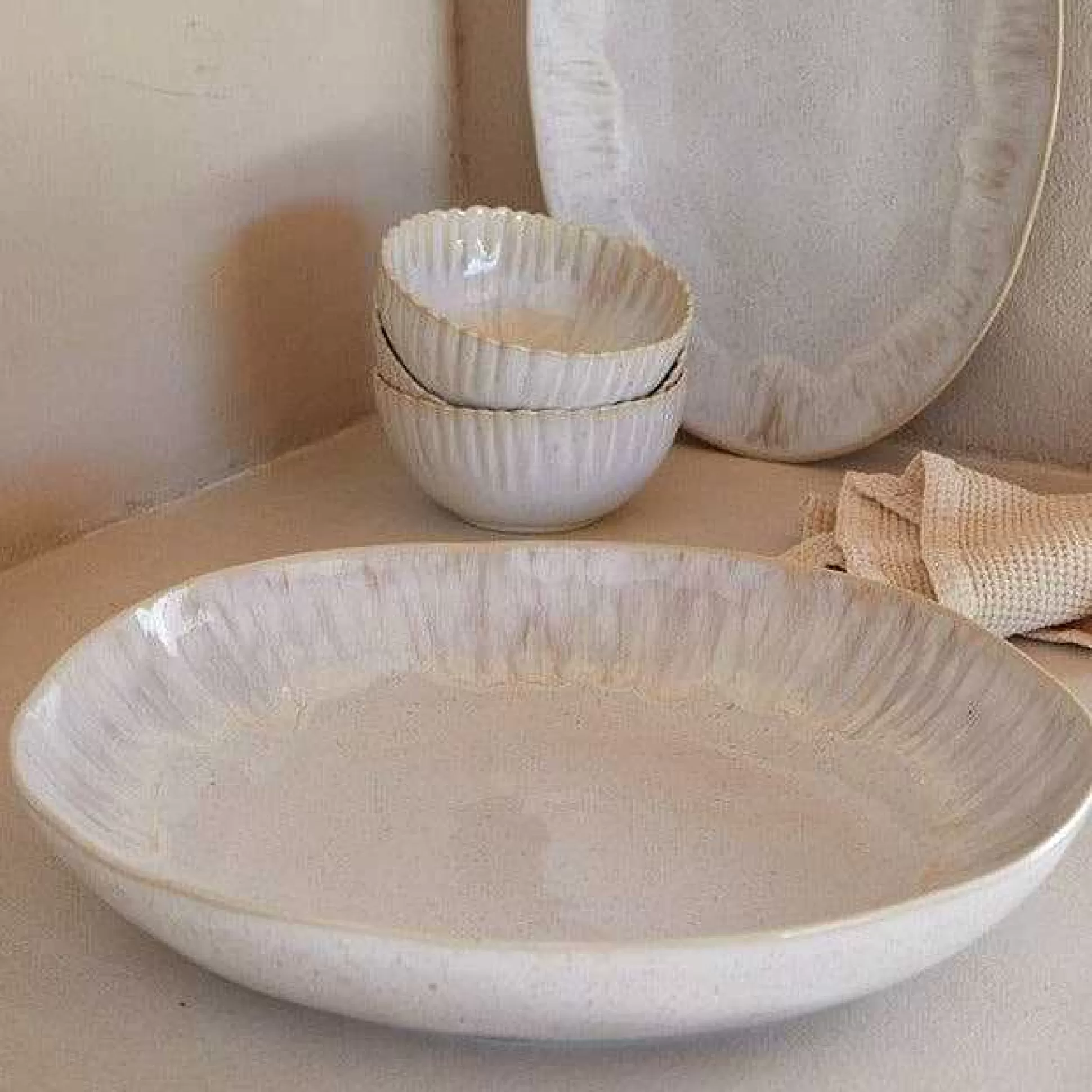 Be Home Stoneware Serving Bowls<Eivissa Reactive Glaze Shallow Serving Bowl