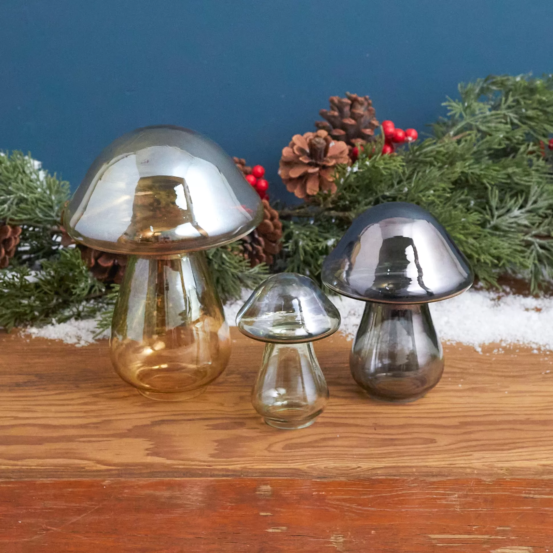 Gold Luster Glass Mushroom, Large^Be Home Online