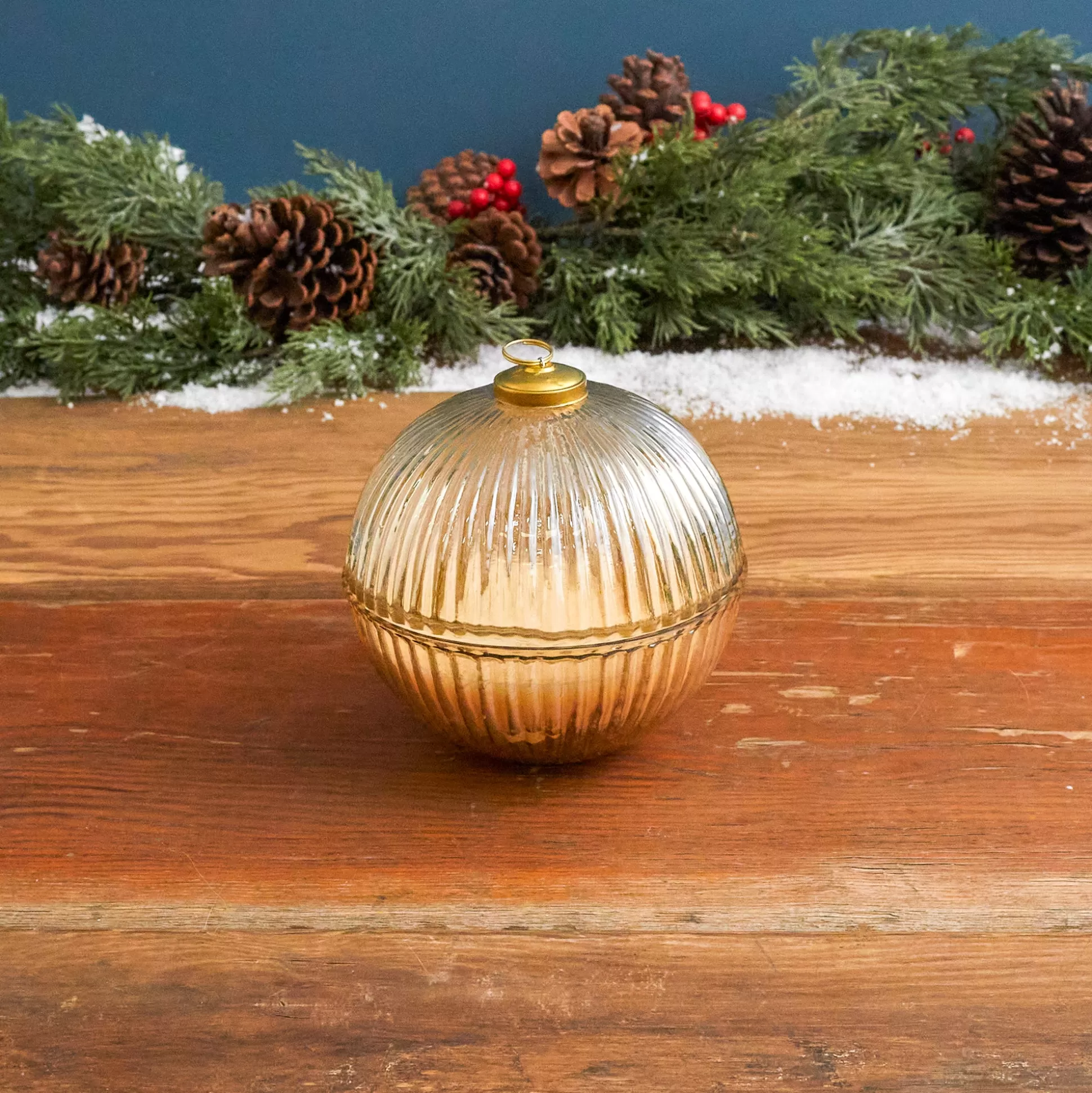 Gold Luster Ornament Candle, Brown Sugar^Be Home Hot