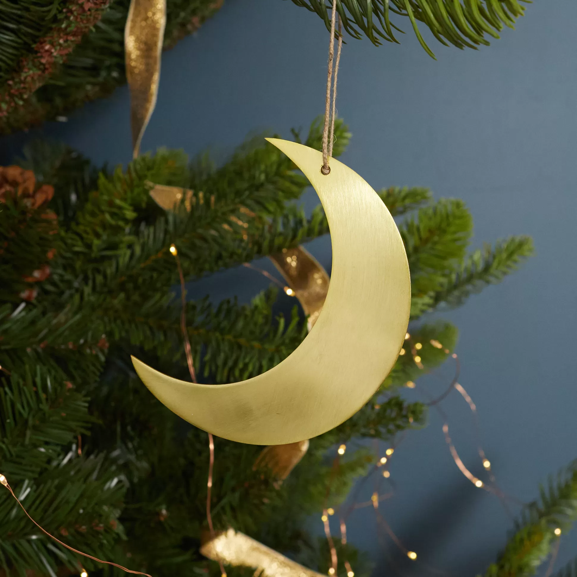 Gold Stencil Ornament, Crescent Moon^Be Home Cheap