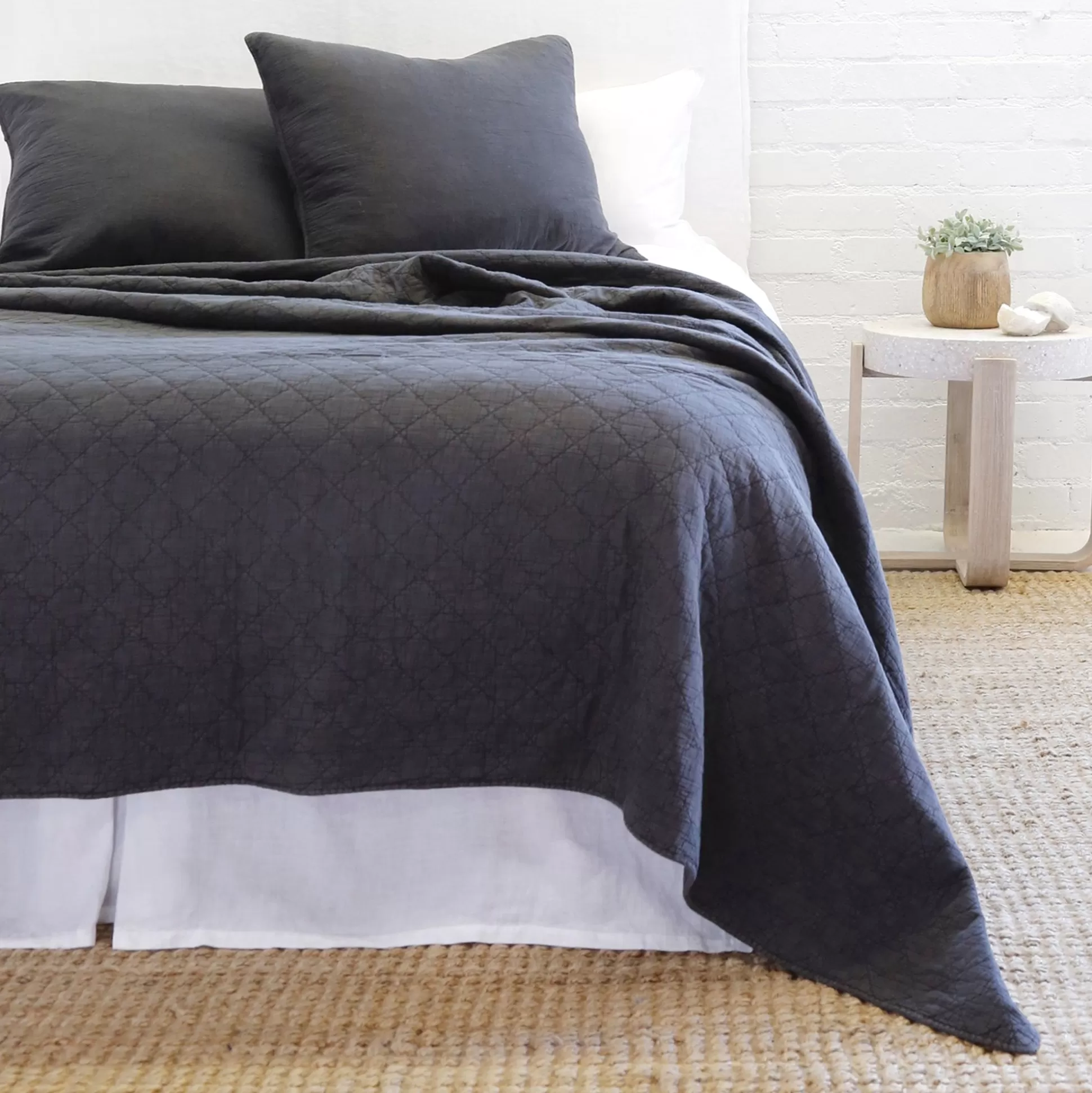 Huntington King Coverlet, Midnight^Be Home Cheap