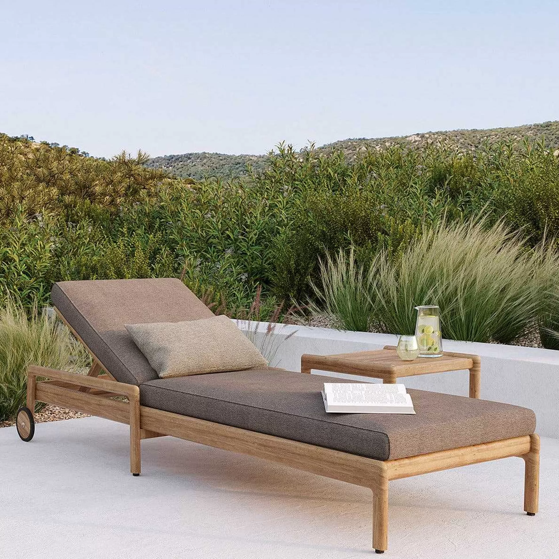 Be Home Outdoor Lounge Furniture<Jack Solid Teak Outdoor Adjustable Lounger, Mocha Fabric