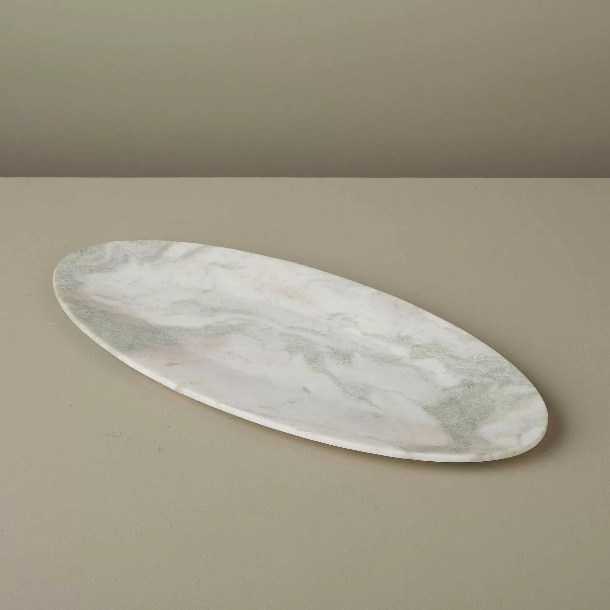 Be Home Serving Platters<Lady Onyx Oval Platter