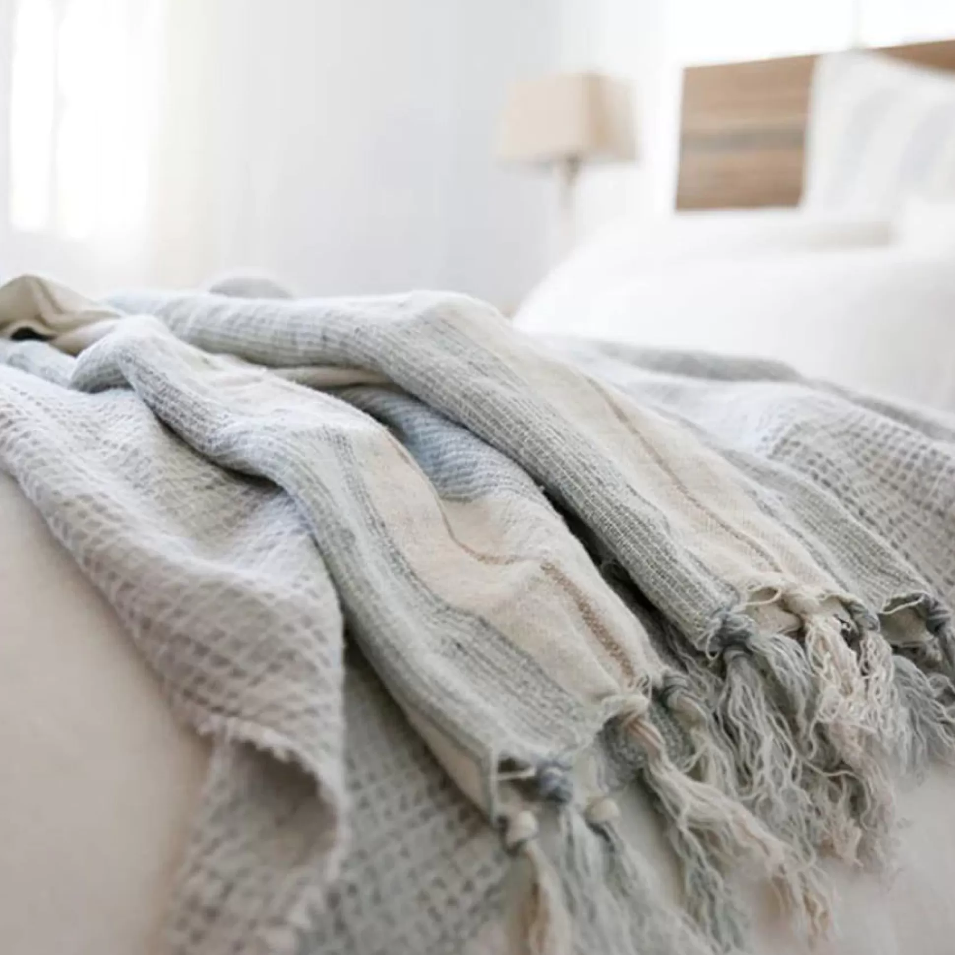 Laguna Blanket, King, Ocean & Natural^Be Home Hot