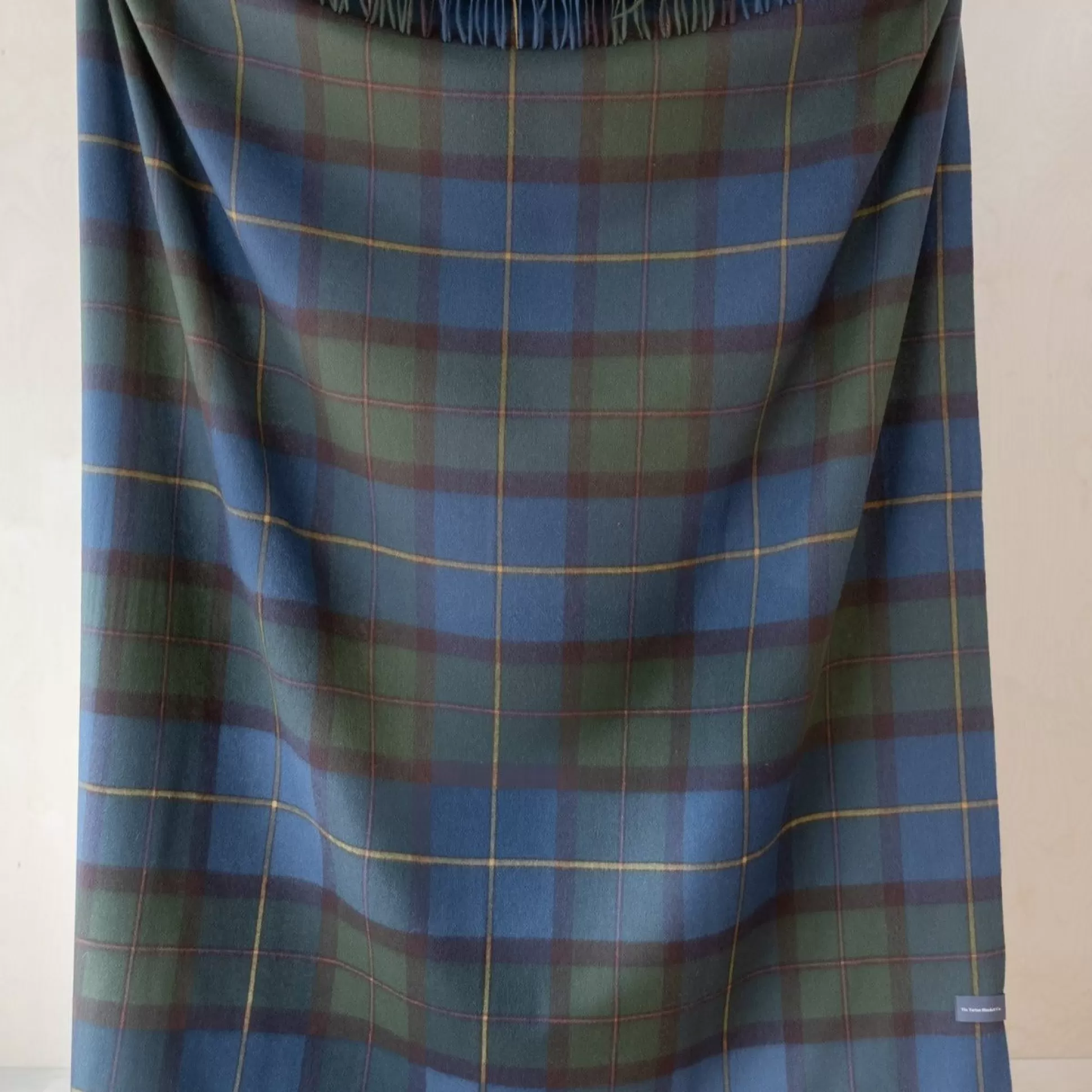 Lambswool Blanket in Macleod of Harris Antique Tartan^Be Home Clearance