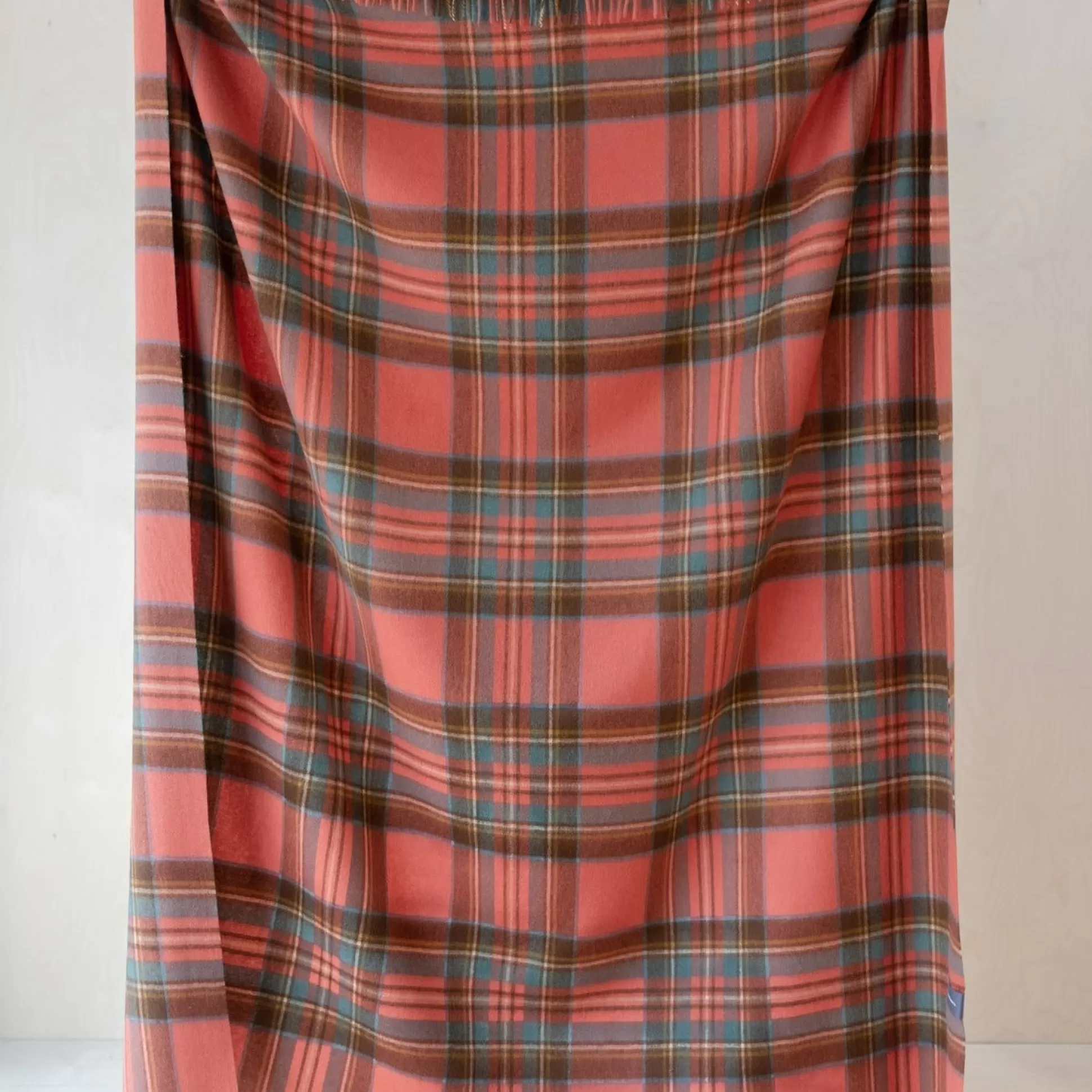 Lambswool Blanket in Stewart Royal Antique Tartan^Be Home Fashion