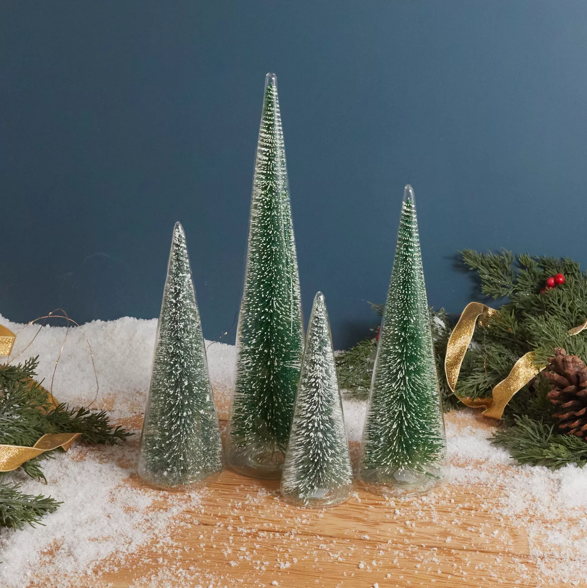 Modern Tree with Green Glitter, Large^Be Home Flash Sale