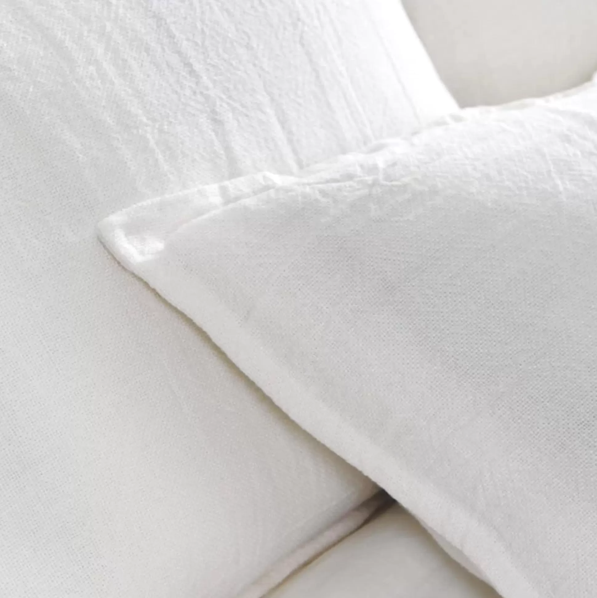 Montauk Big Pillow, Cream^Be Home Flash Sale