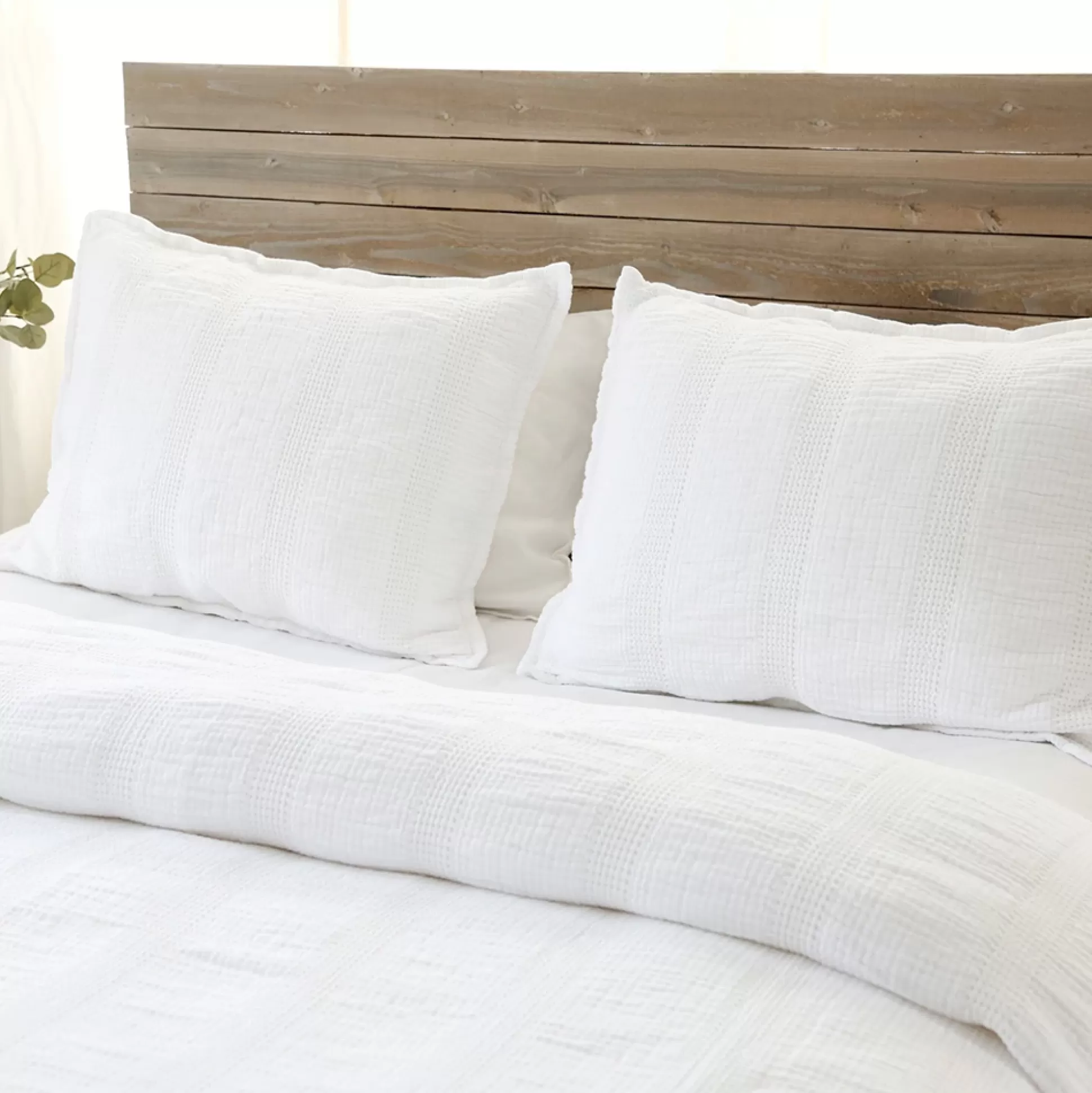 Nantucket King Matelasse Coverlet, White^Be Home Sale