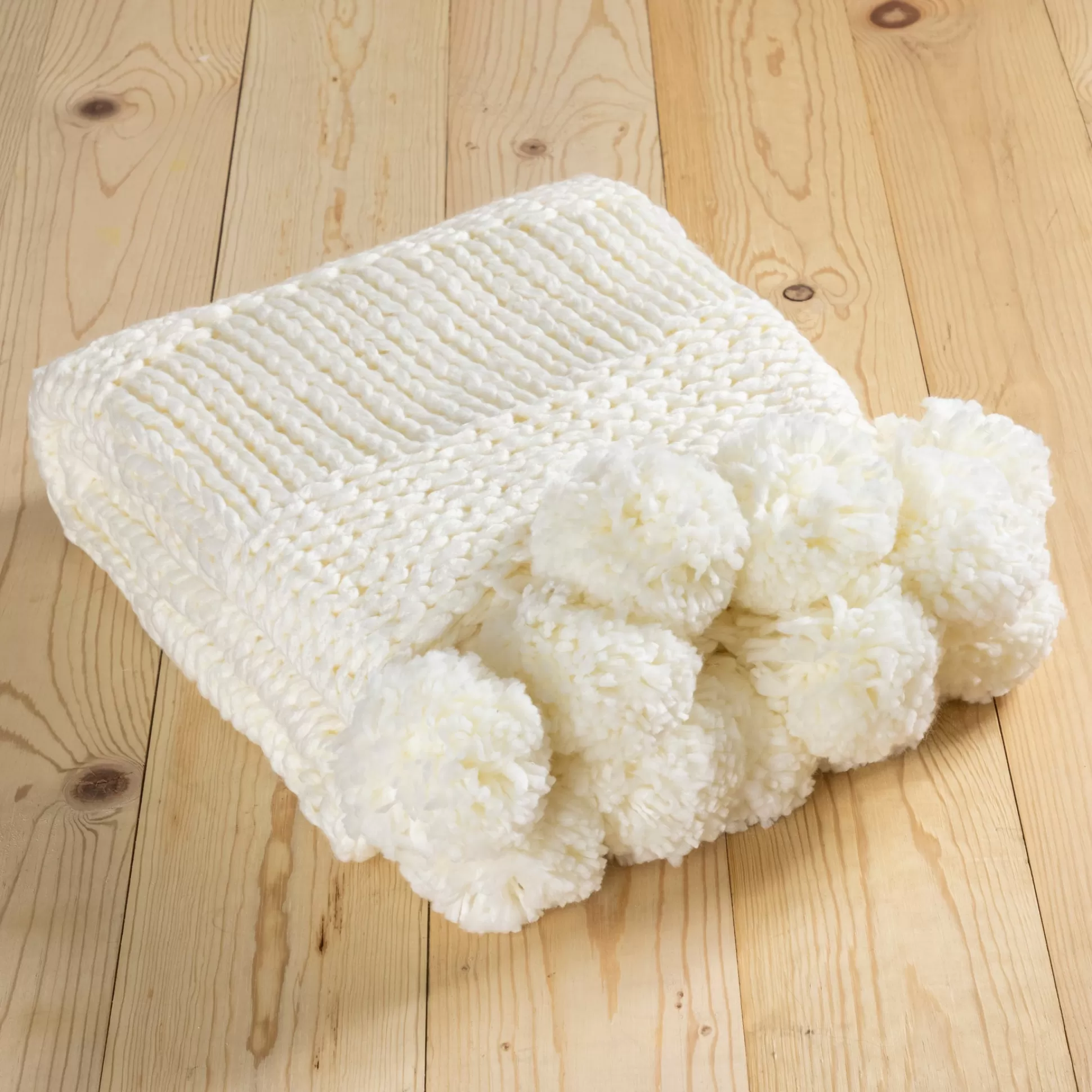 Oulu Throw, Winter White^Be Home Best