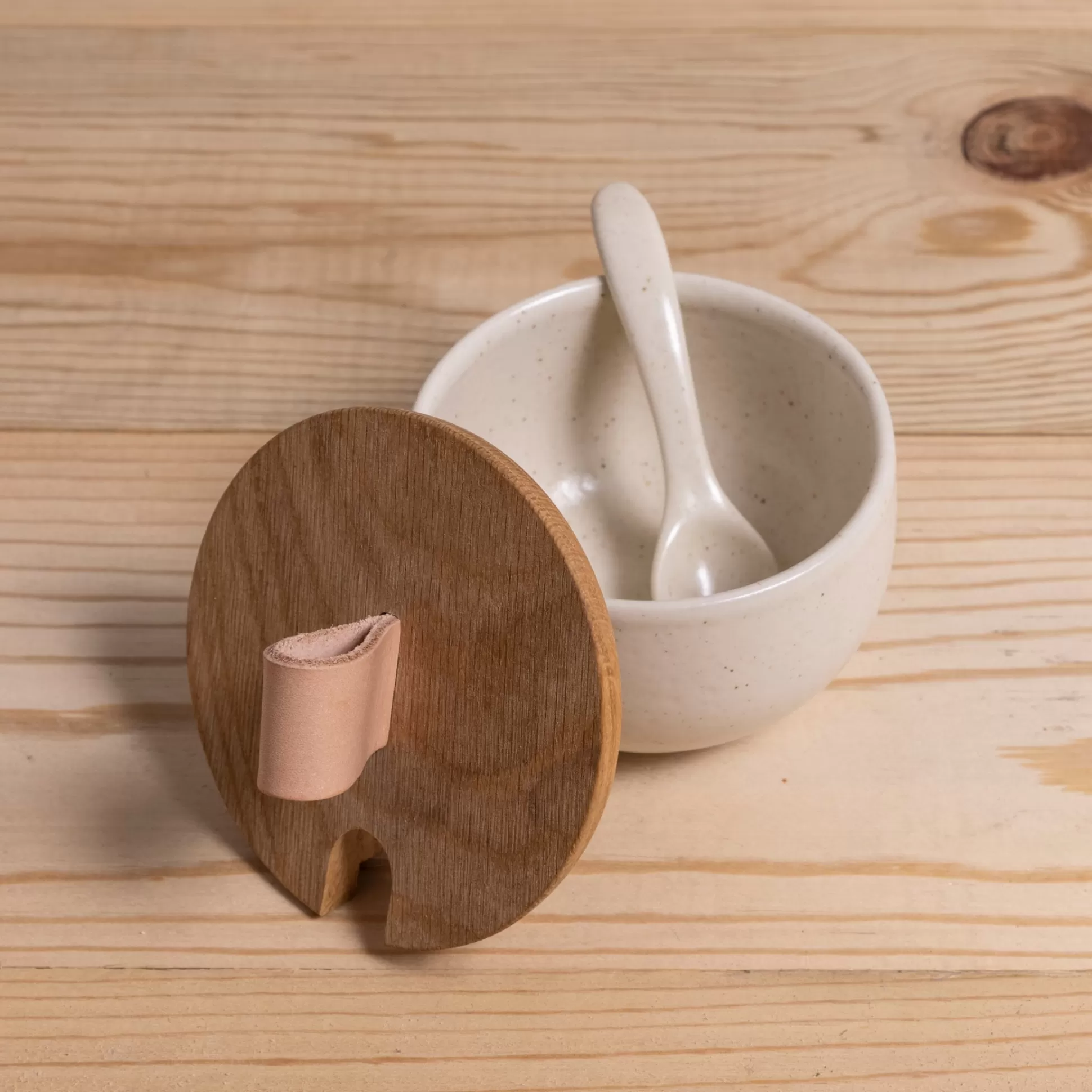 Pacifica Sugar Bowl with Oak Lid & Spoon, Vanilla^Be Home Hot