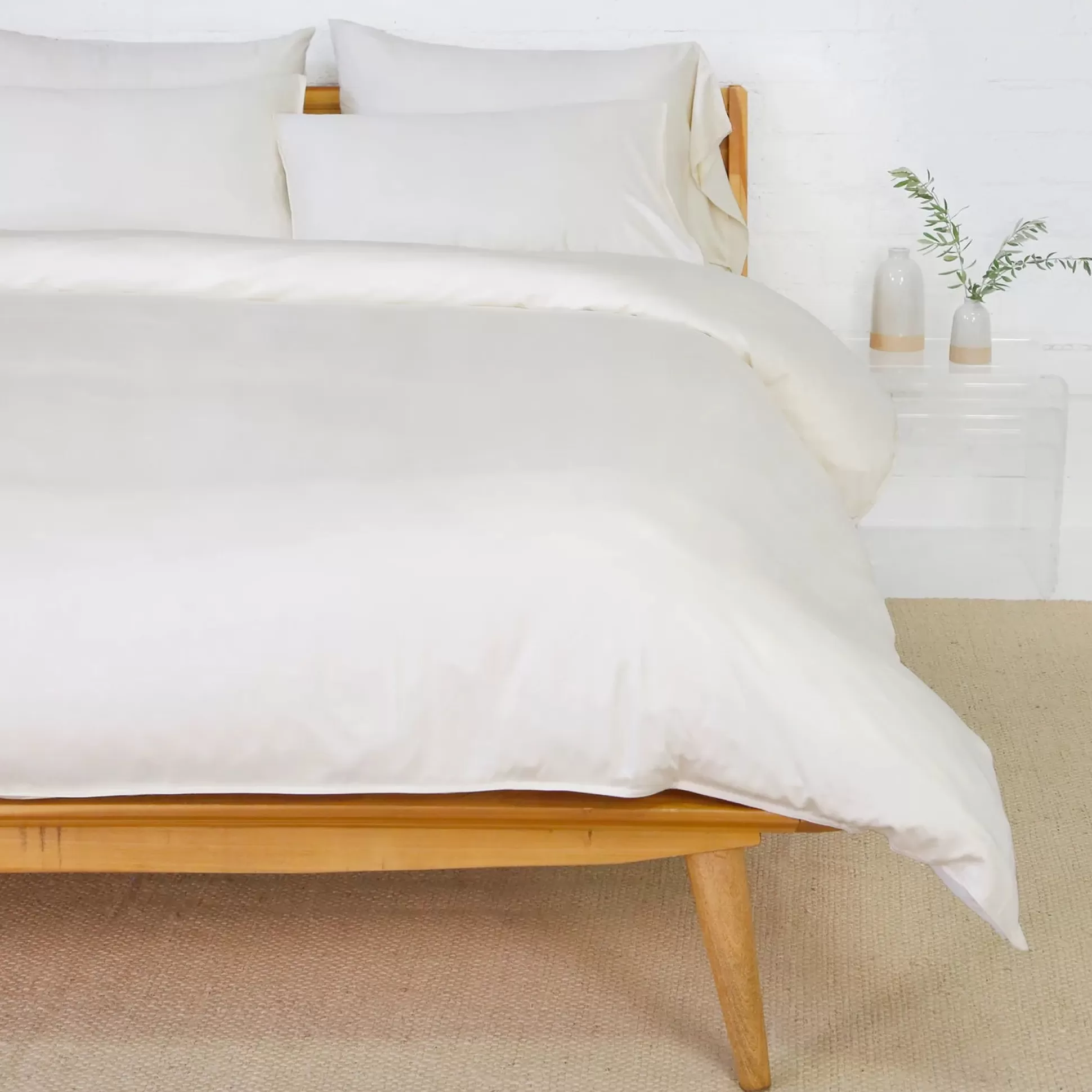 Parker Bamboo Queen Duvet Set, Ivory^Be Home Flash Sale