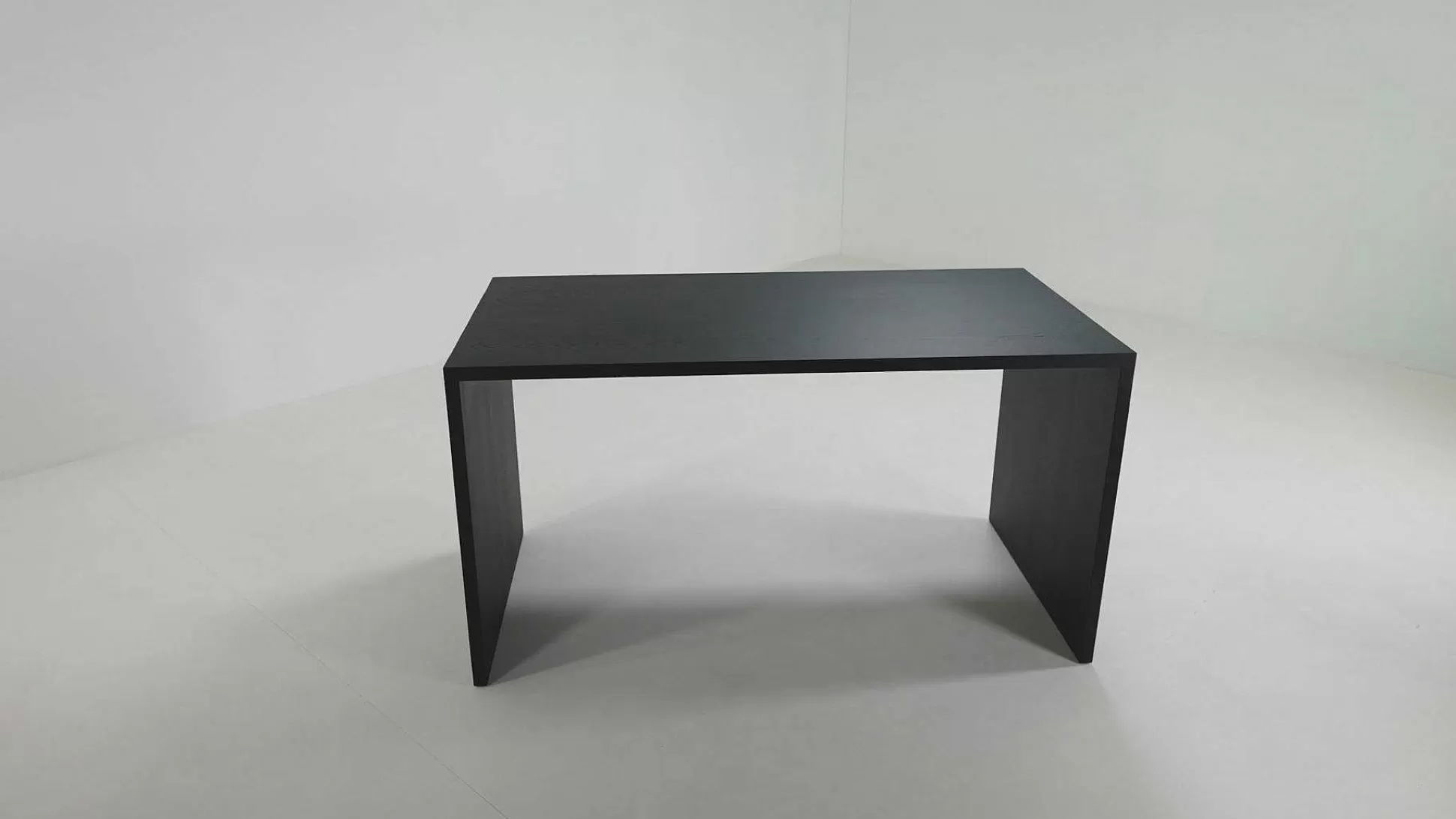 Be Home Desks<Solid Black Oak U Desk