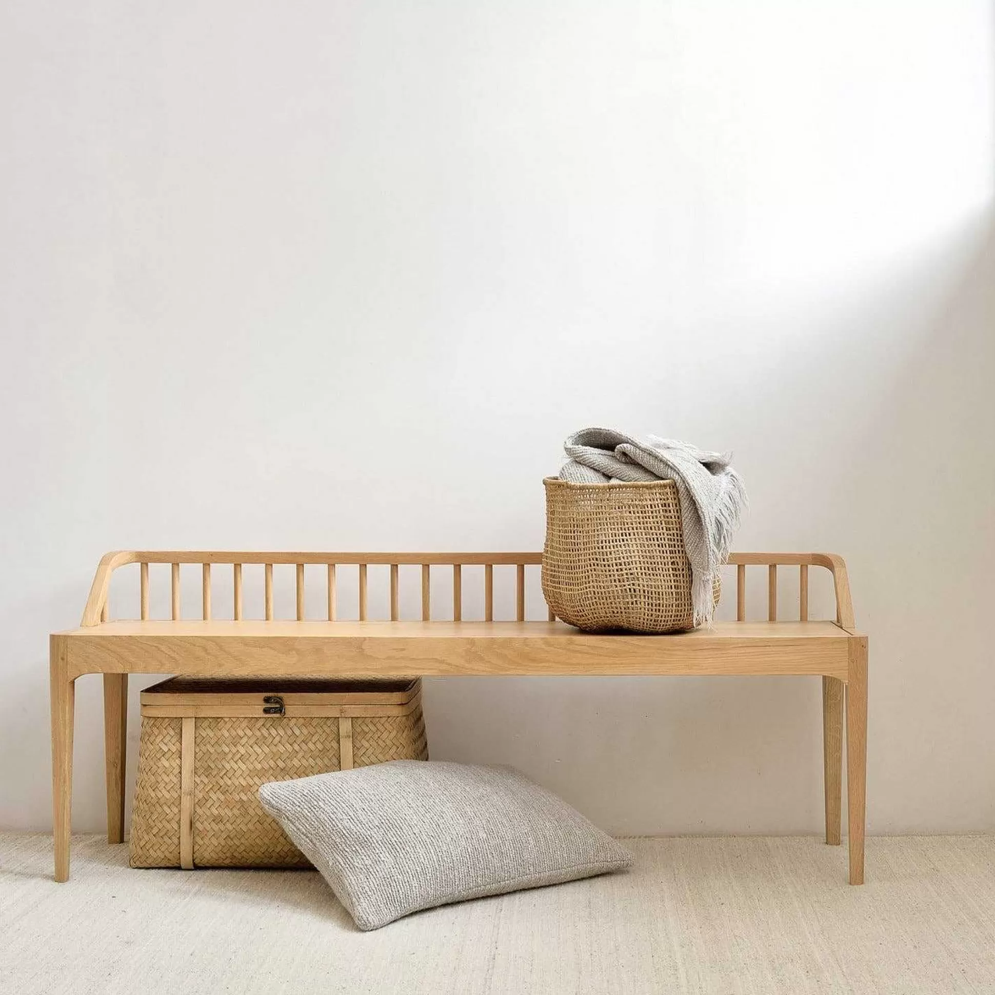 Be Home Benches<Spindle Solid Oak Bench