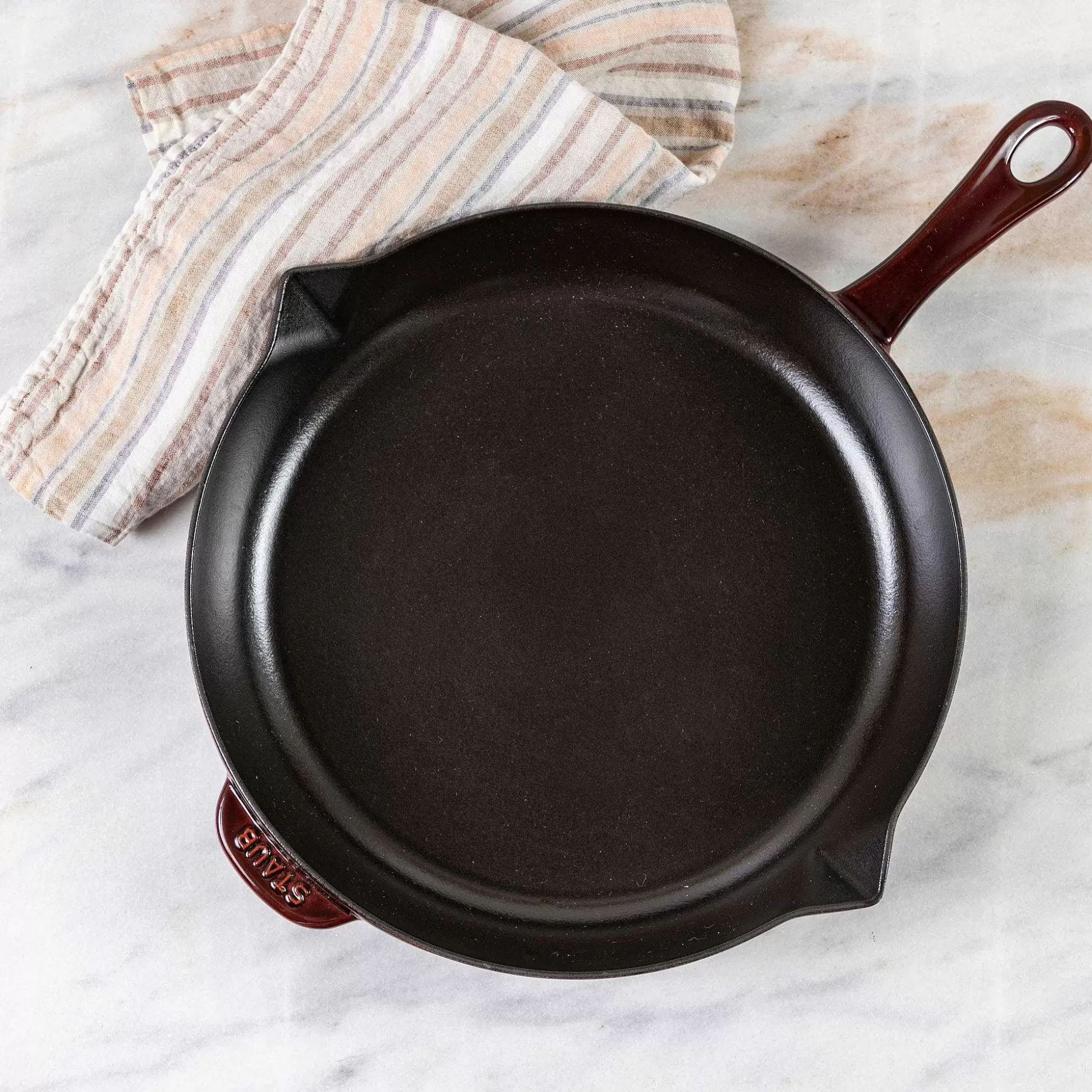 Be Home Cookware<Staub Fry Pan, 12", Grenadine