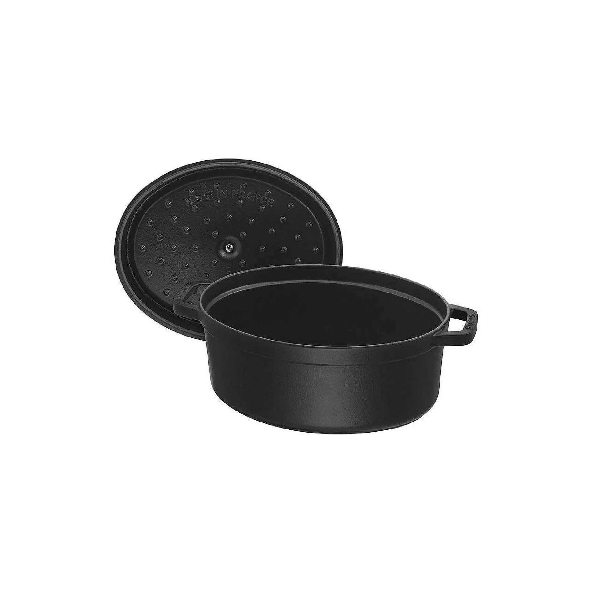 Be Home Cookware<Staub Oval Cocotte, 7qt, Black