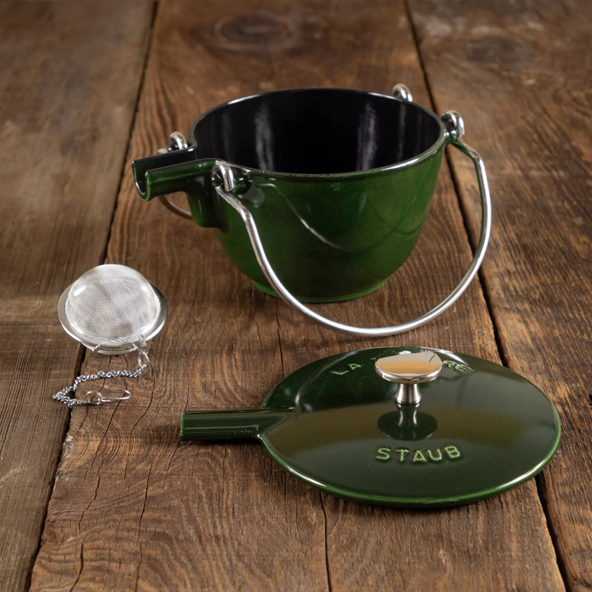 Staub Round Tea Kettle, 1qt, Basil^Be Home Hot