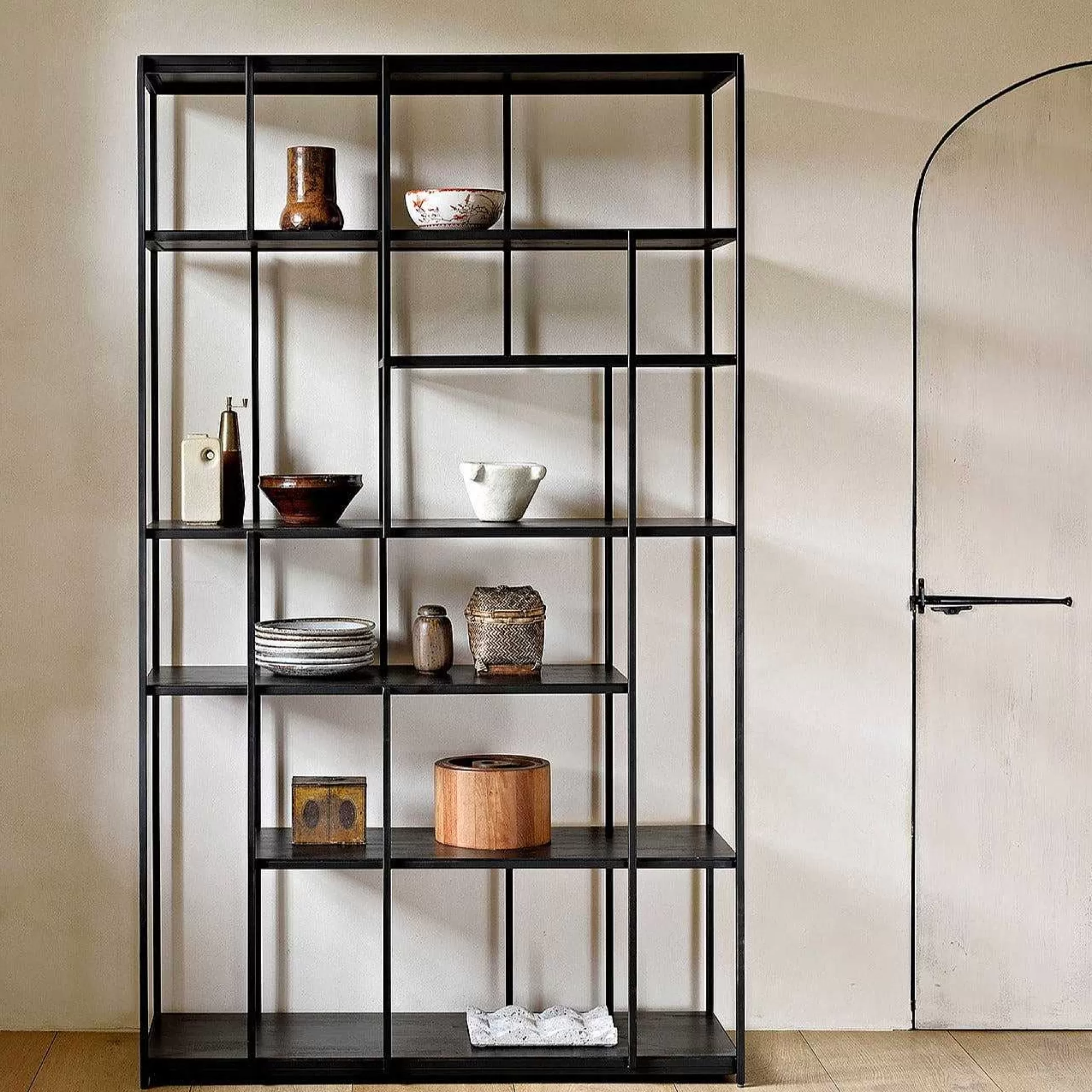 Be Home Shelving<Studio Solid Black Teak Rack