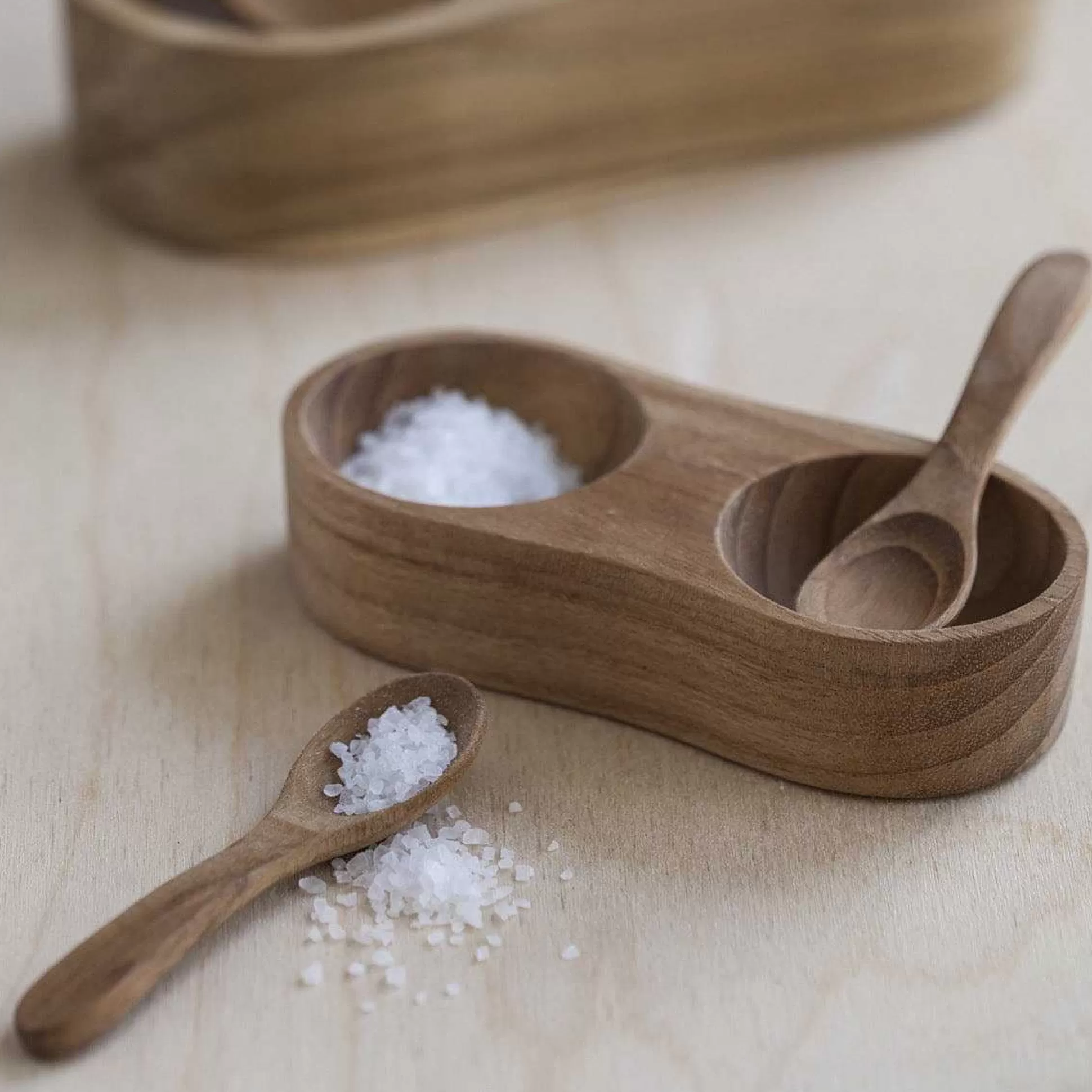 Be Home Spice Cellars<Teak Salt & Pepper Cellar with Spoons