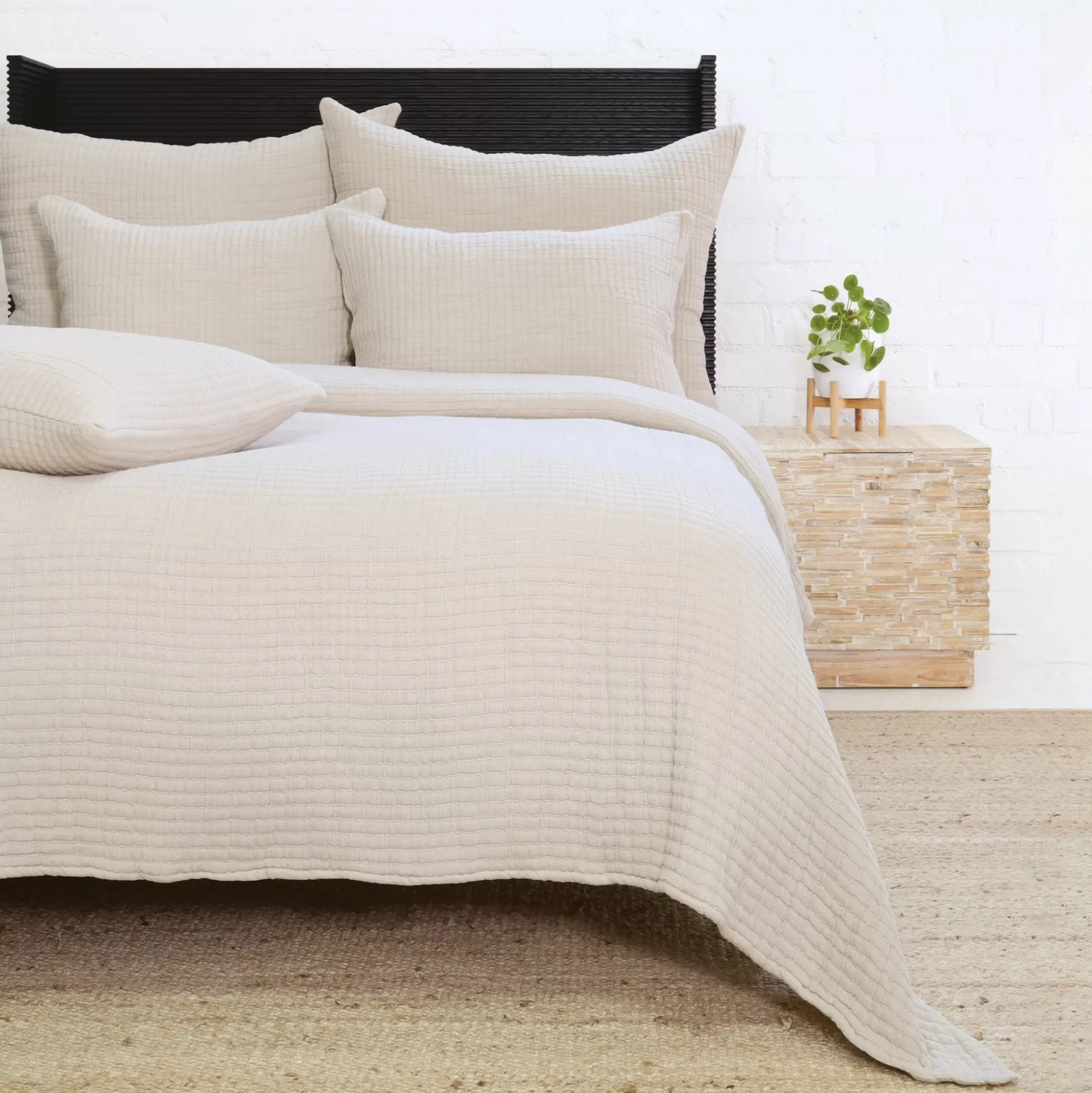 Vancouver King Coverlet, Natural^Be Home Best Sale