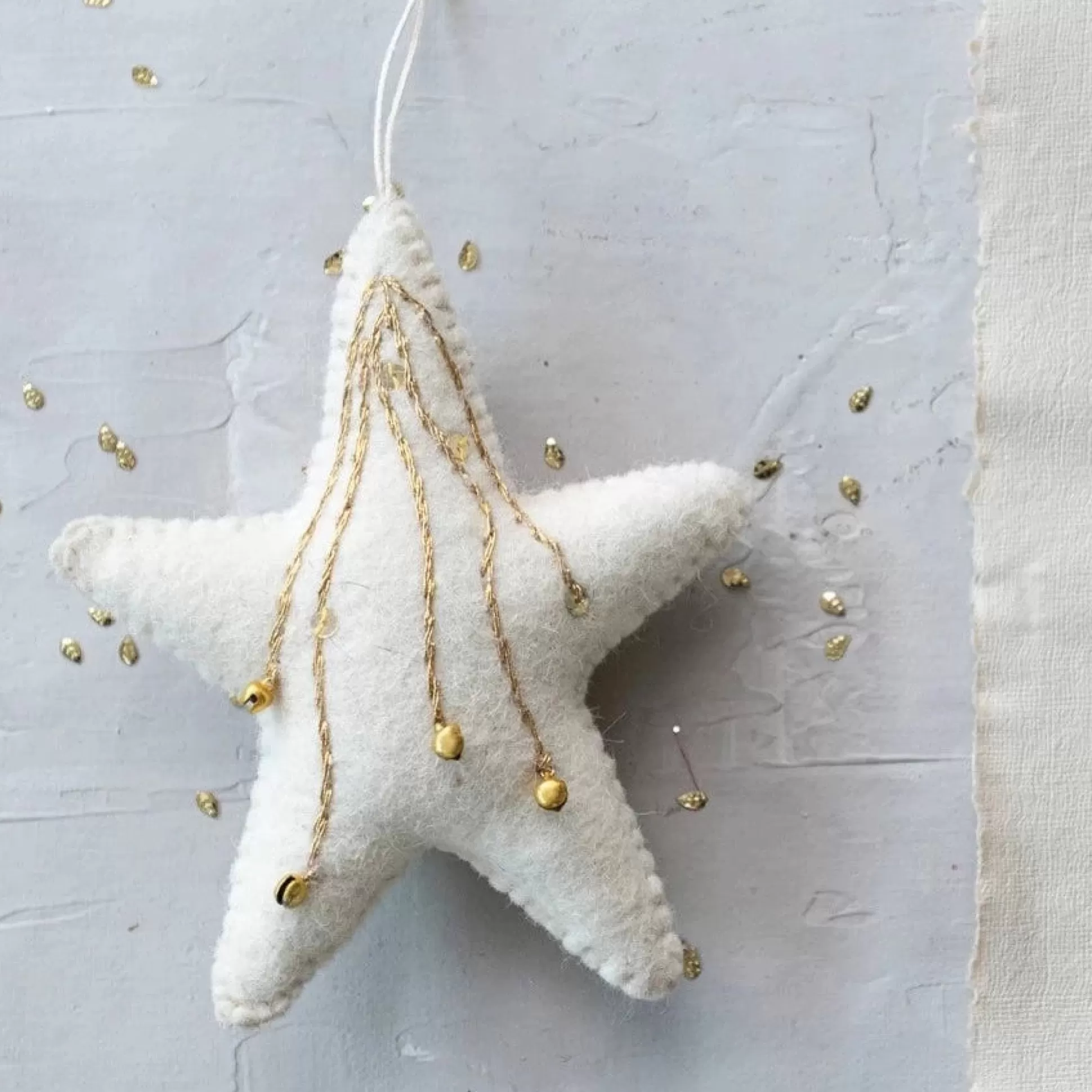 Wool Felt Star Ornament^Be Home Hot